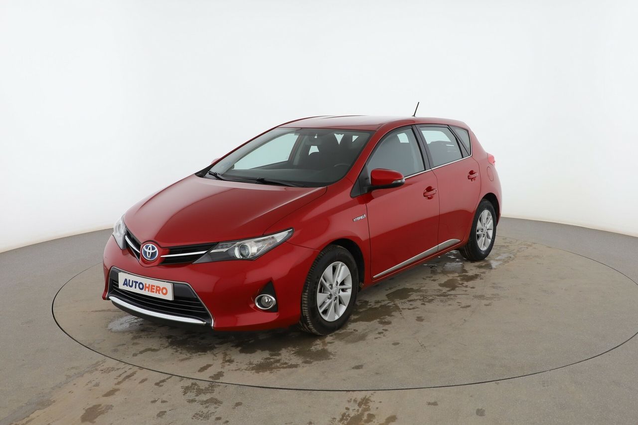Foto toyota auris 2013 /