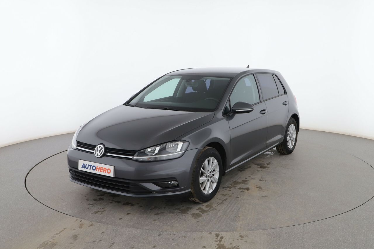 Foto volkswagen golf 2019 /