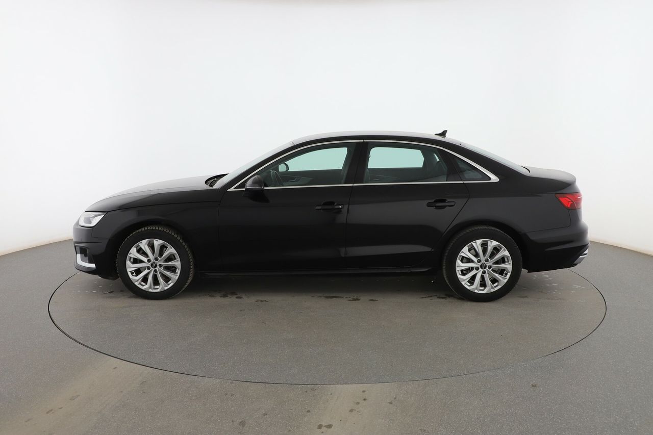 audi a4 2022 / foto grande (3)