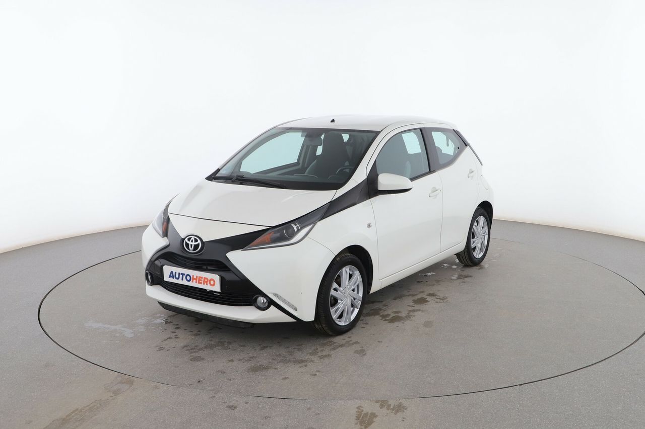 Foto toyota aygo 2015 /