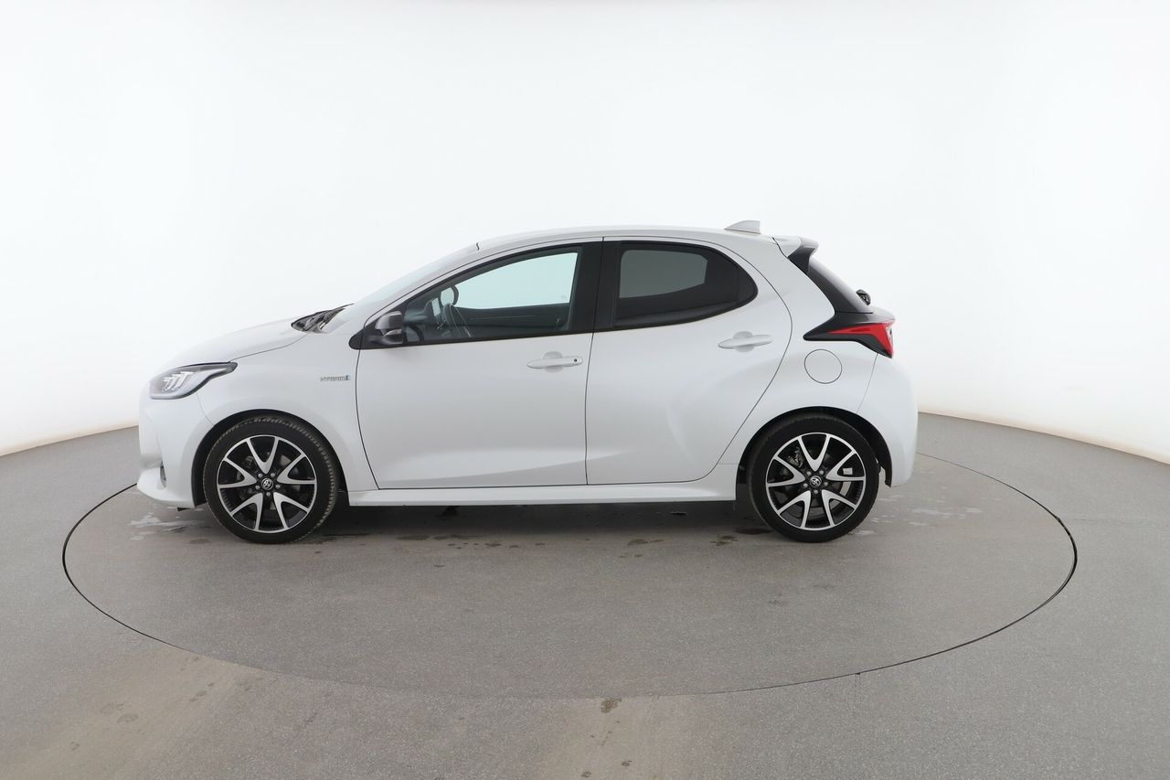 toyota yaris 2021 / foto grande (3)