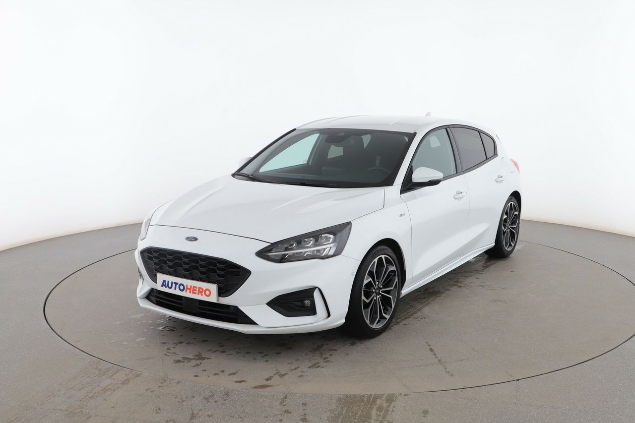 Foto ford focus 2020 /