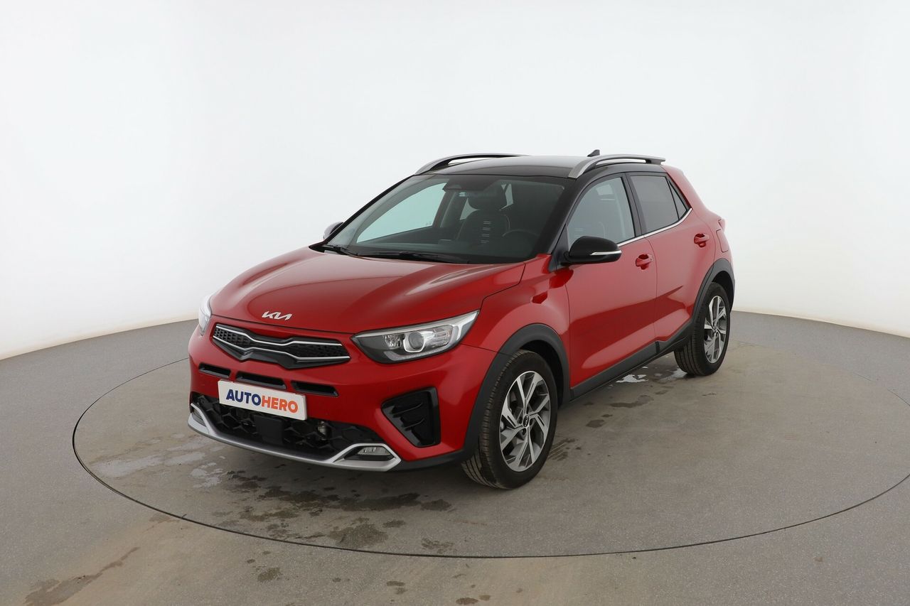Vivir disfrutando naturaleza  de segunda mano - kia stonic 2022 /