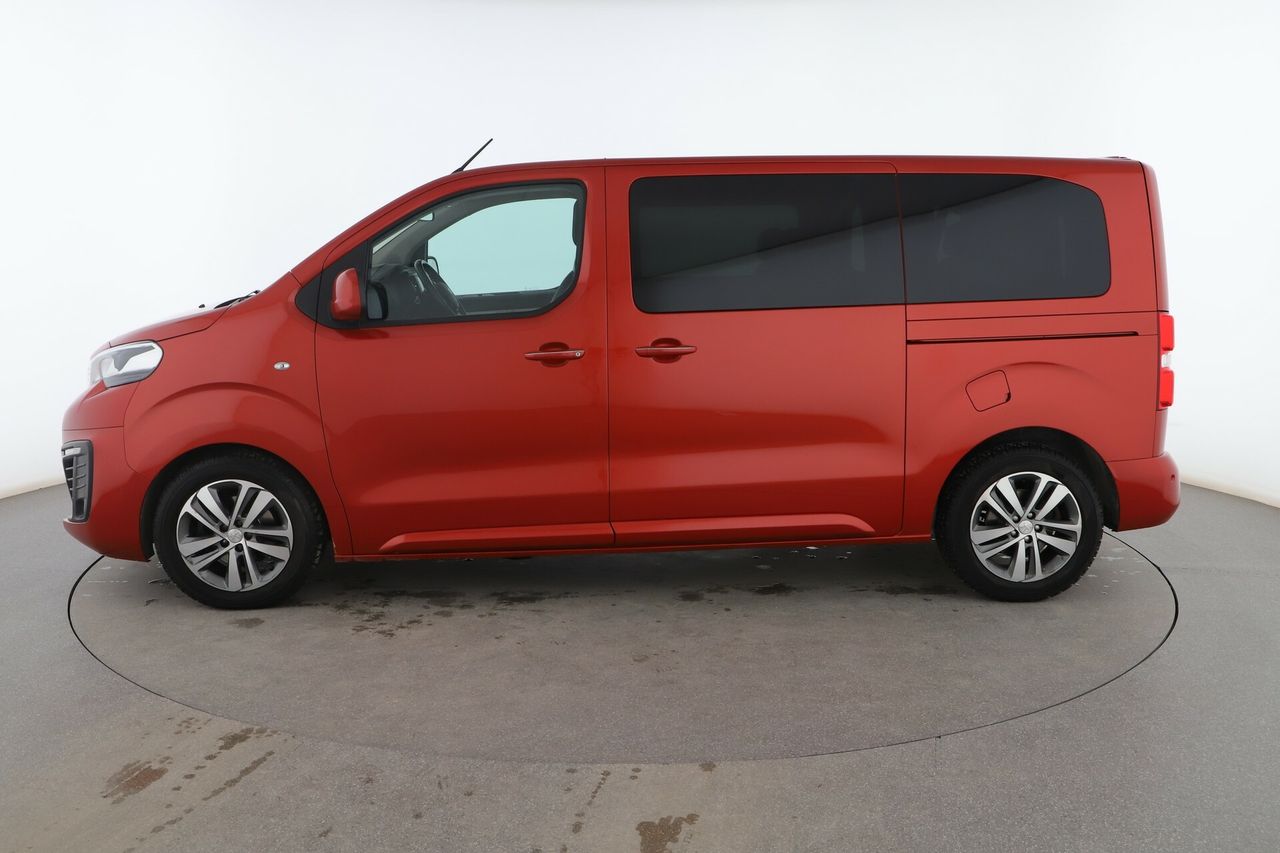 peugeot traveller 2018 / foto grande (3)