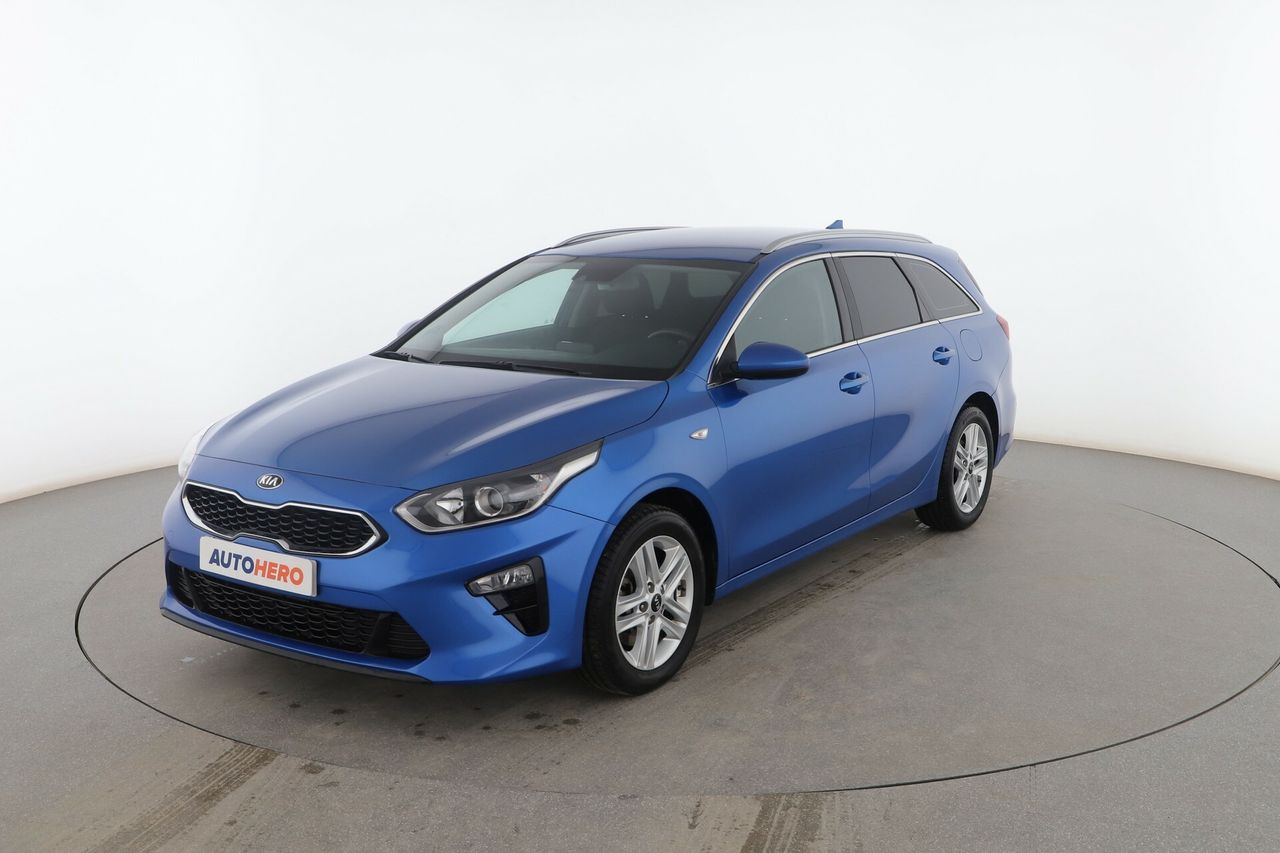 Nuevo complejo residencial cerca  de segunda mano - kia ceed 2019 /