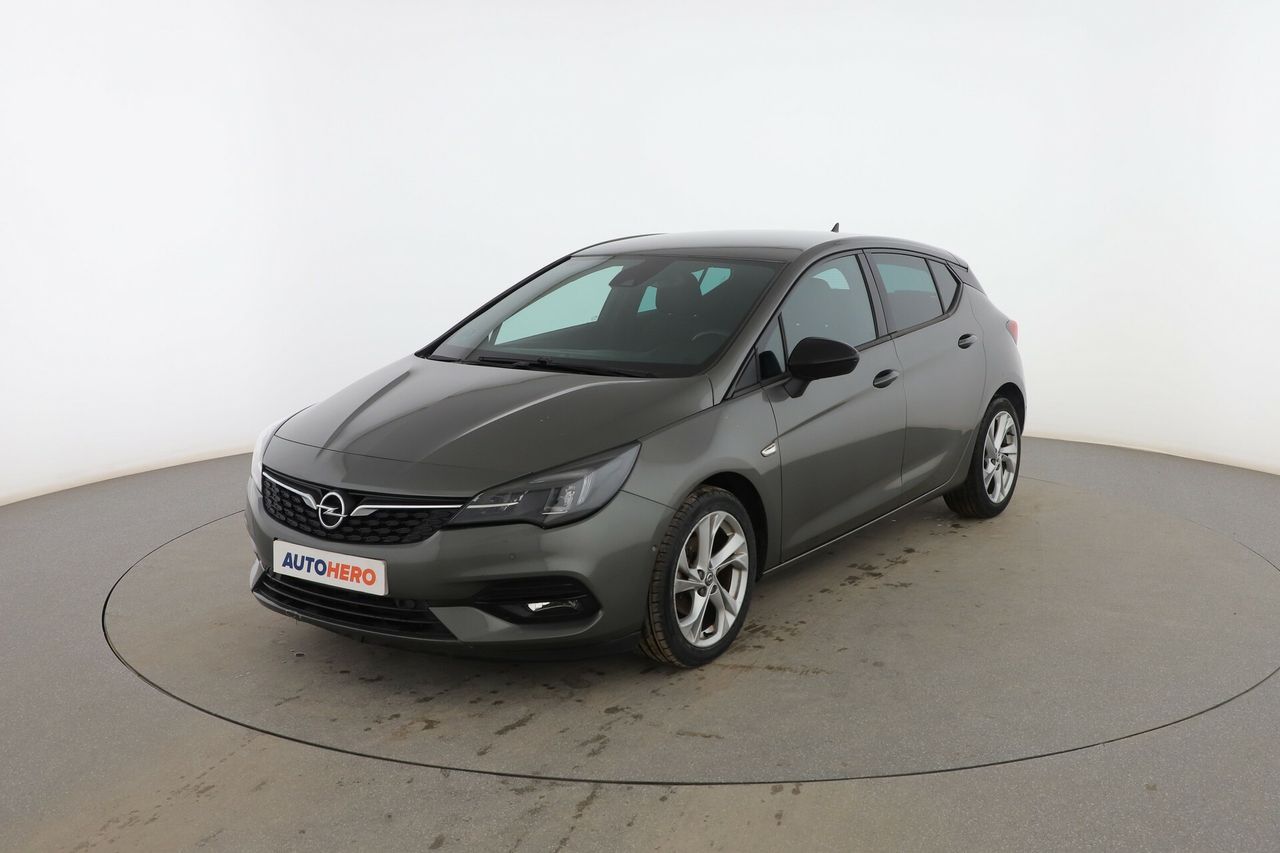 Foto opel astra 2021 /