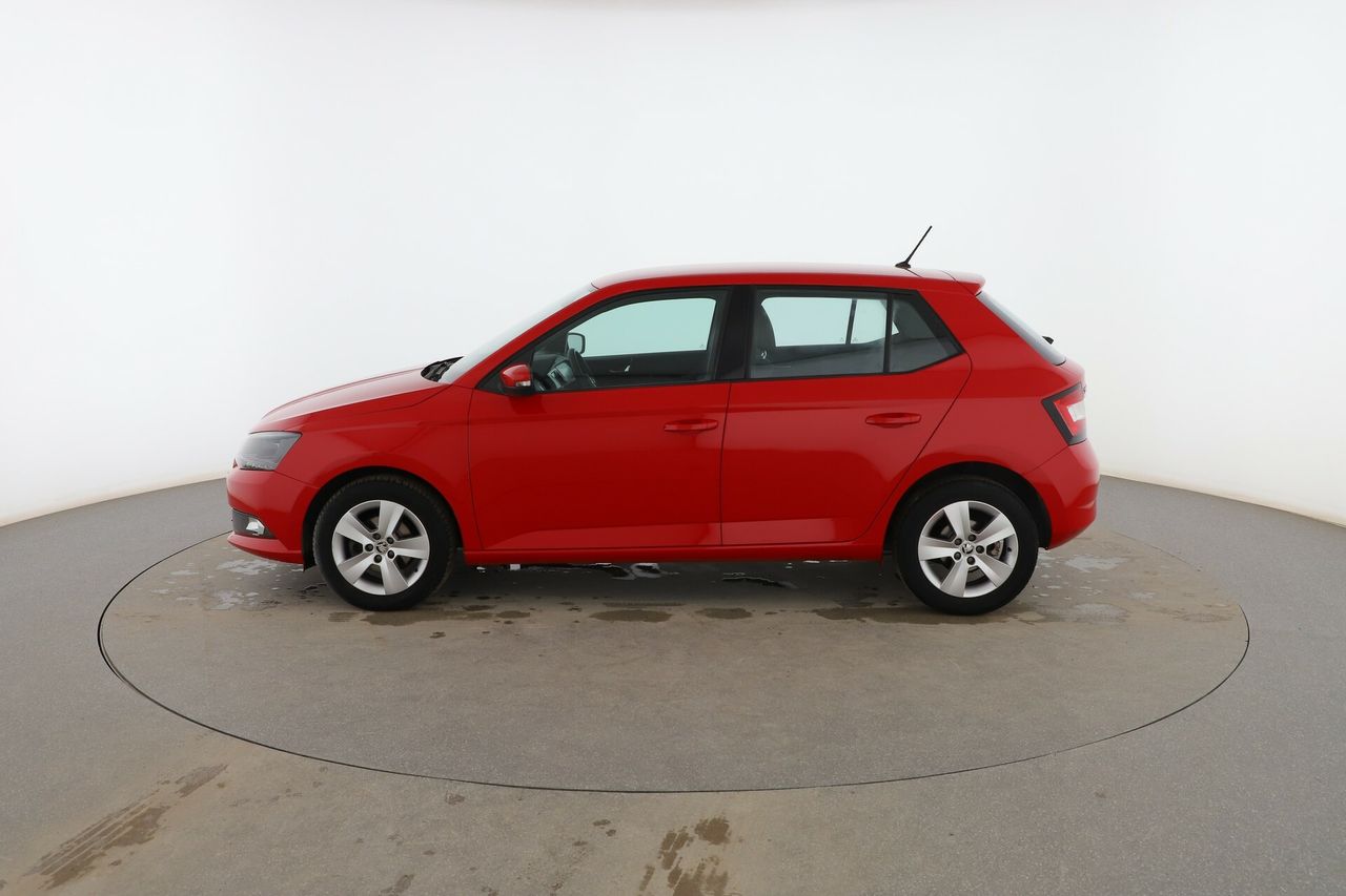 skoda fabia 2016 / foto grande (3)