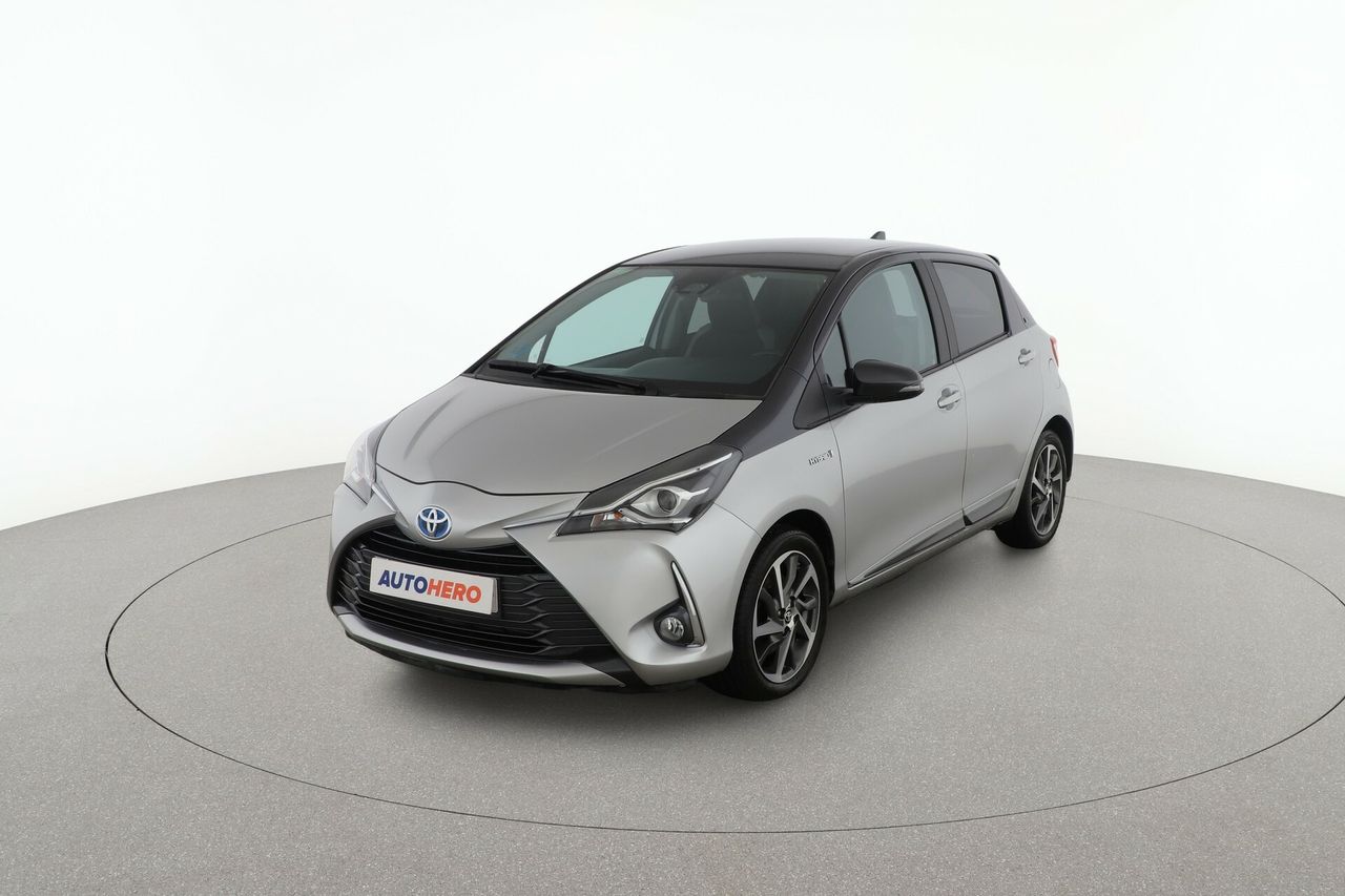 Foto toyota yaris 2019 /