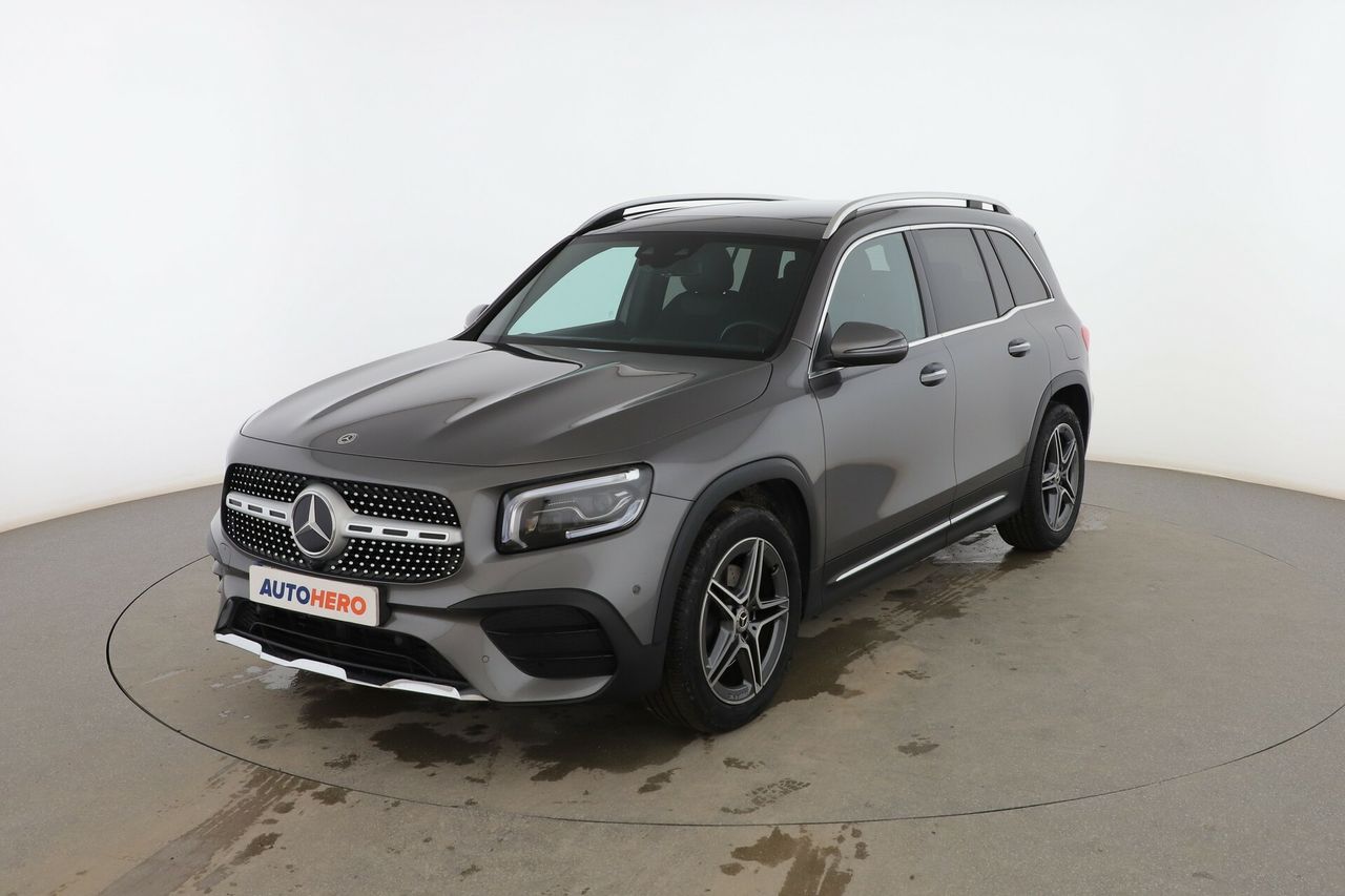 Nuevo complejo residencial cerca  de segunda mano - mercedes clase glb 2021 /