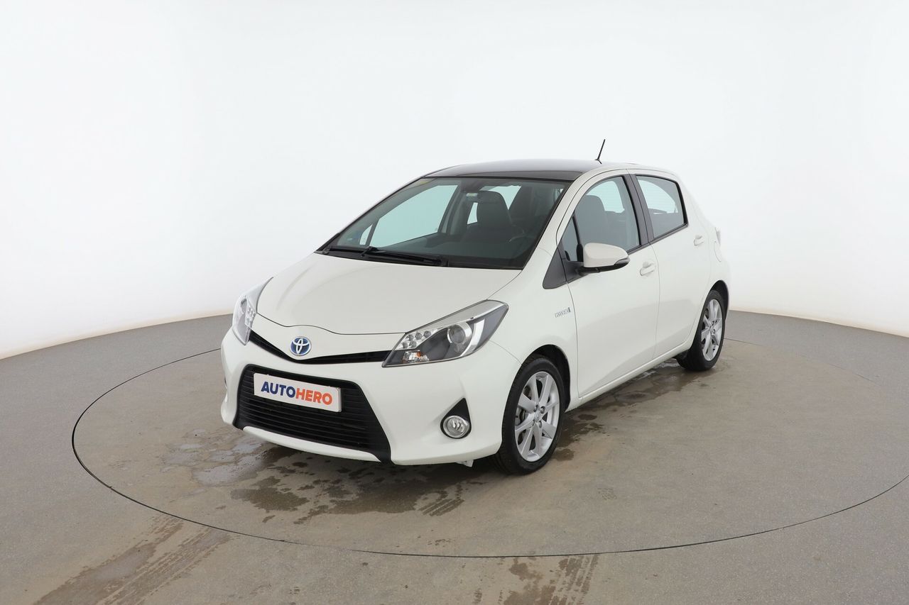 Foto toyota yaris 2013 /