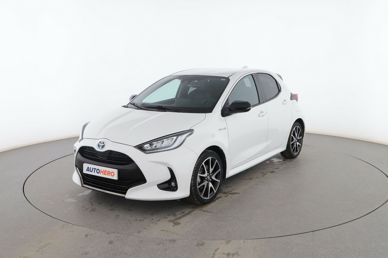 Antena parabolica autocaravana  de segunda mano - toyota yaris 2021 /
