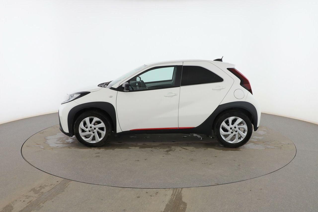 toyota aygo 2023 / foto grande (3)