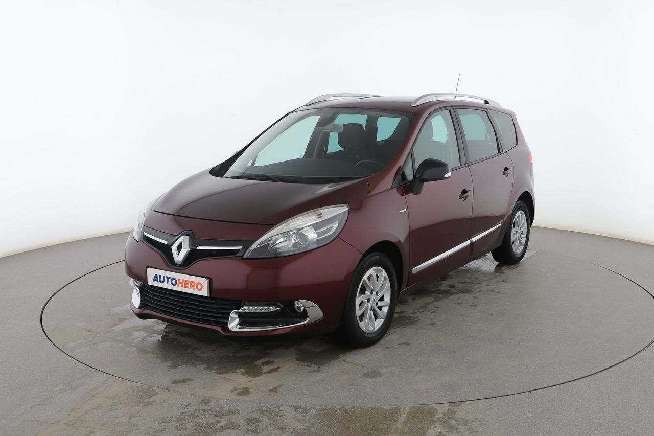Renault clio 12 gasolina 5 marchas  de segunda mano - renault grand scénic 2016 /