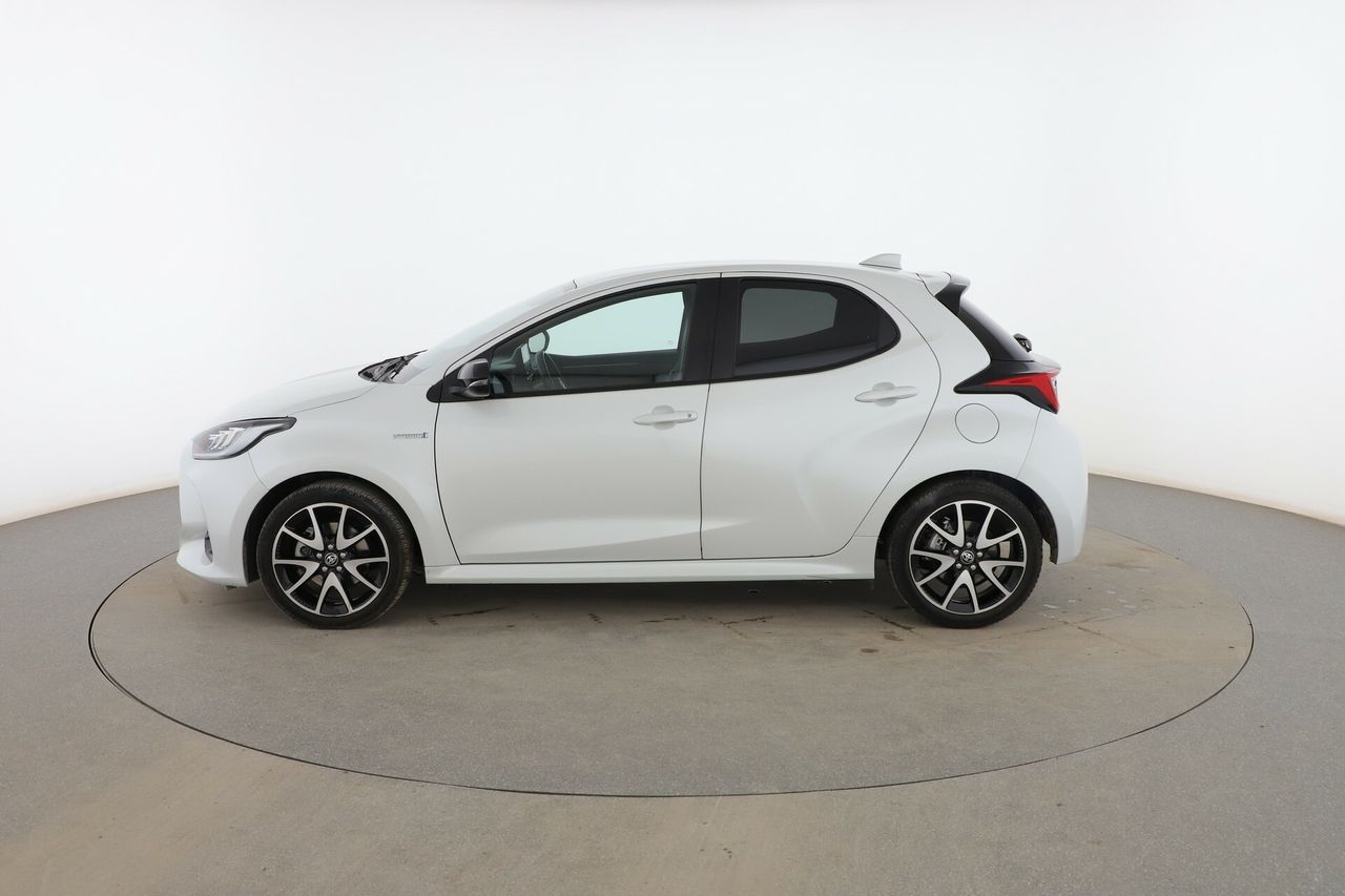 toyota yaris 2021 / foto grande (3)