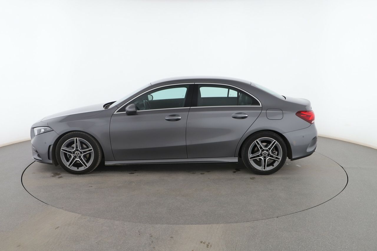 mercedes clase a 2020 / foto grande (3)