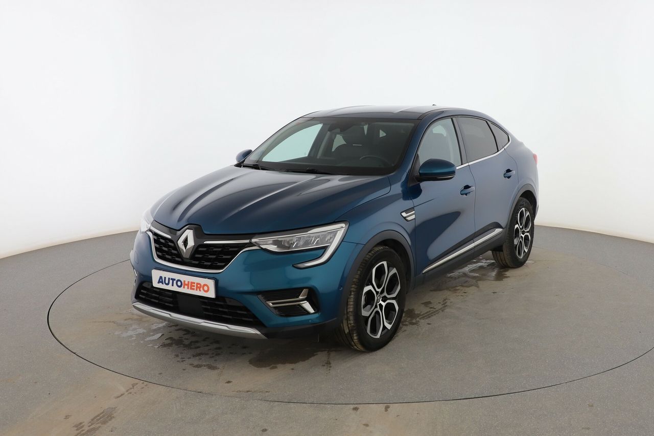 Hyundai kona electric peatones  de segunda mano - renault arkana 2021 /