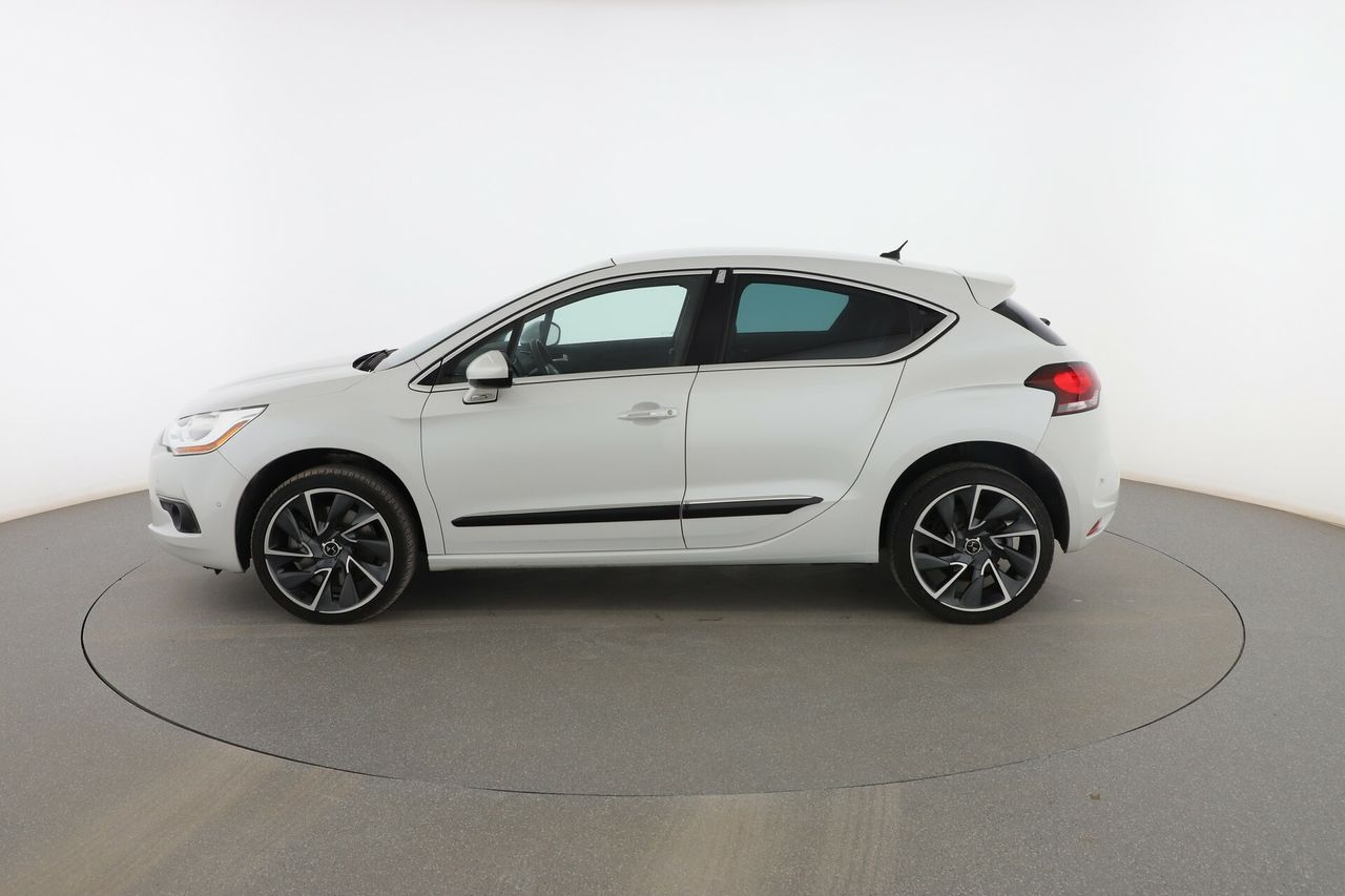 ds automobiles ds 4 2015 / foto grande (3)