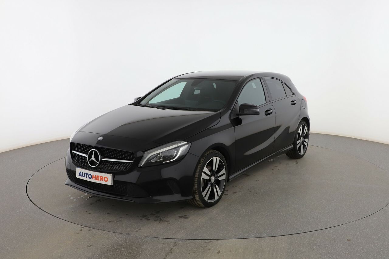 Montajes suelos laminados madera  de segunda mano - mercedes clase a 2016 /