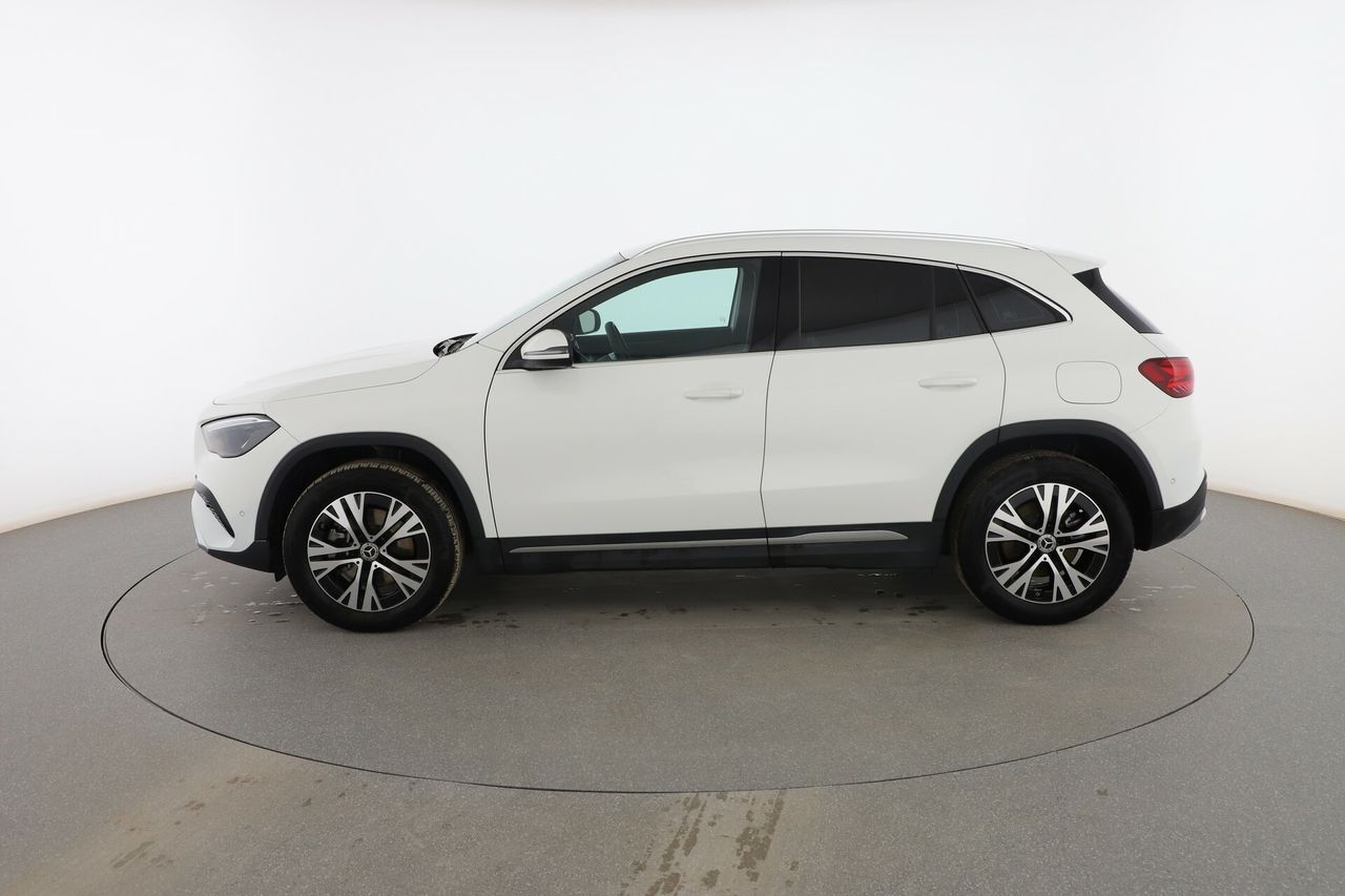 mercedes gla 2024 / foto grande (3)