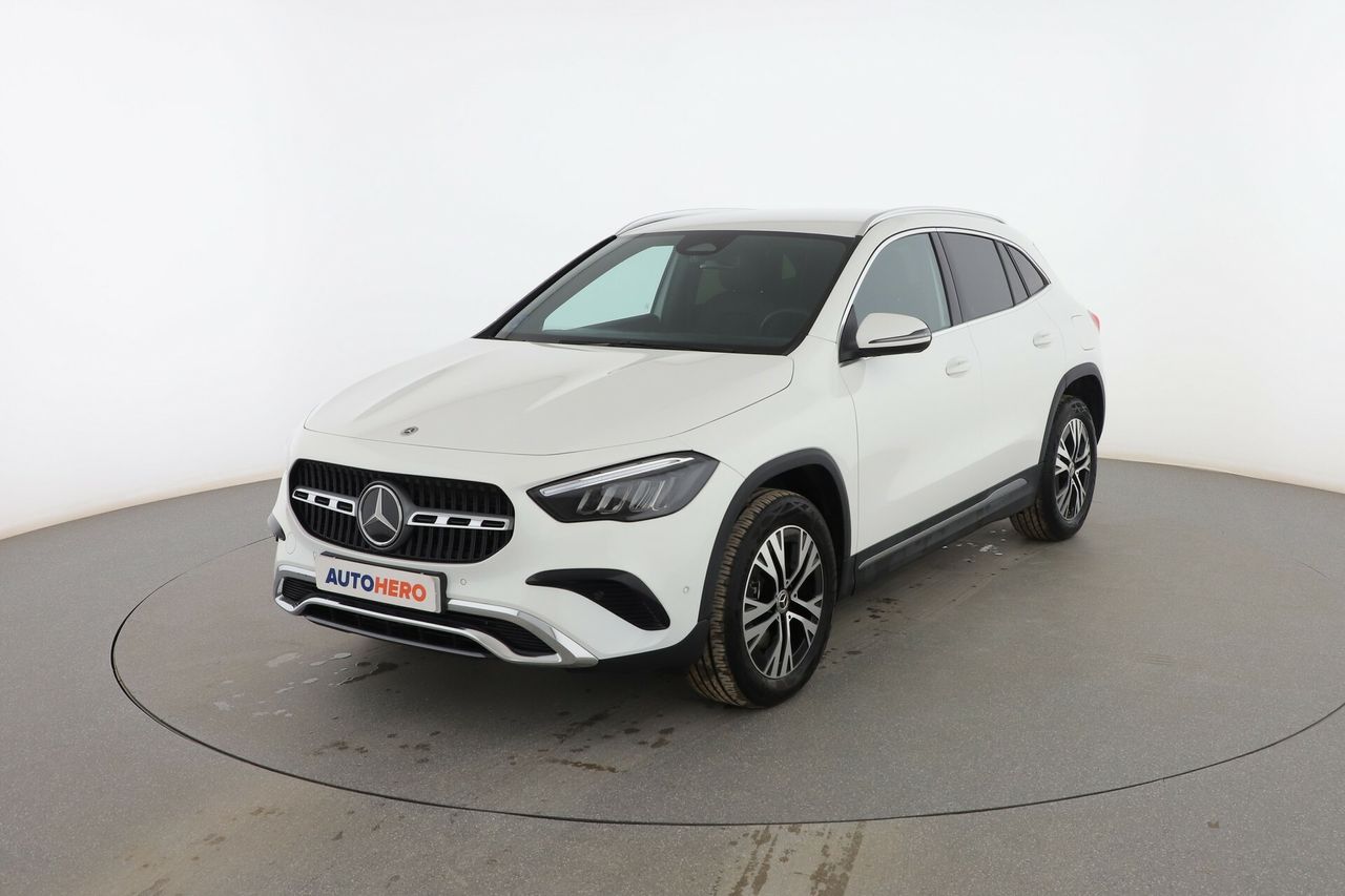 Kia carens 6 velocidades  de segunda mano - mercedes gla 2024 /