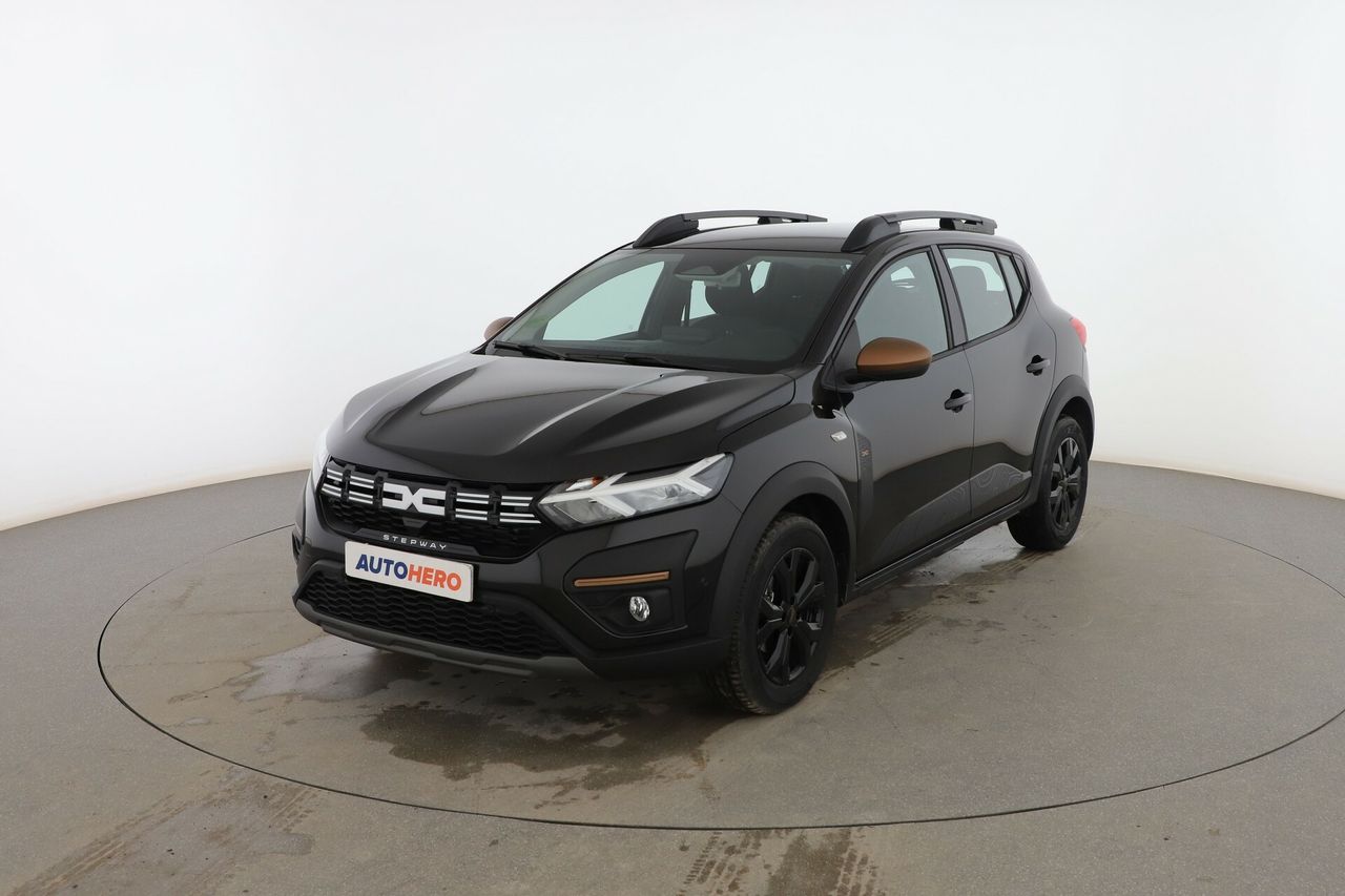 Dacia logan 2020  de segunda mano - dacia sandero 2025 /