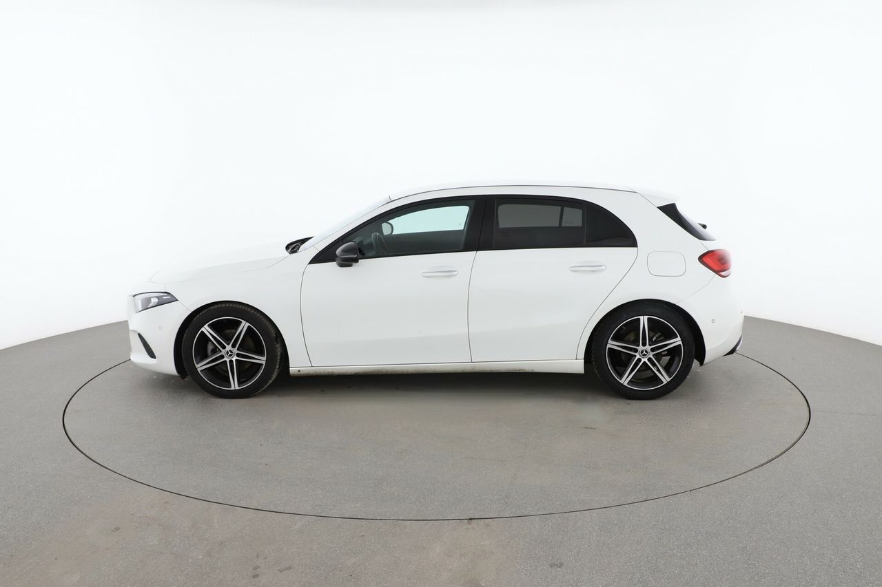 mercedes clase a 2018 / foto grande (3)