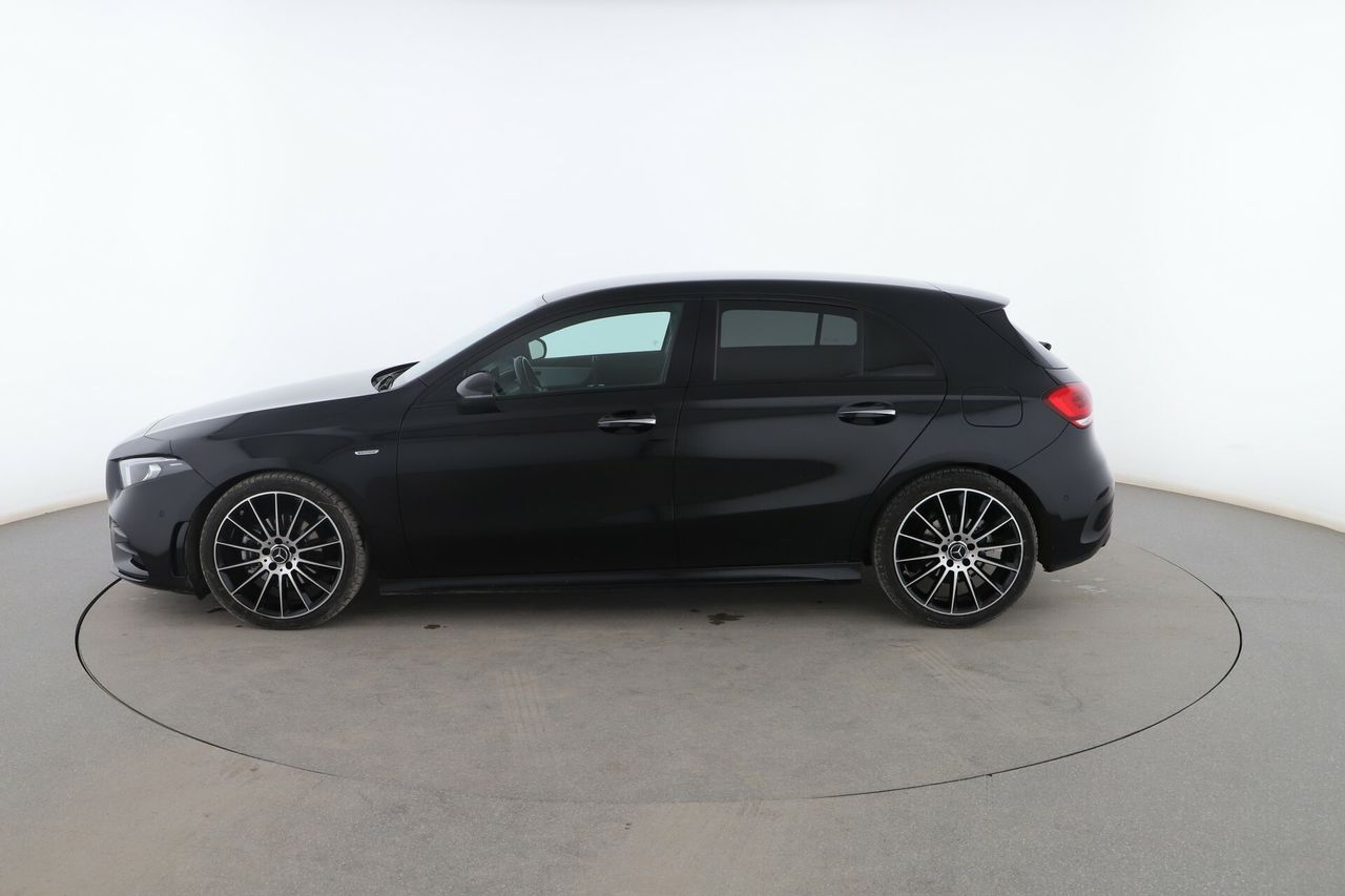 mercedes clase a 2021 / foto grande (3)