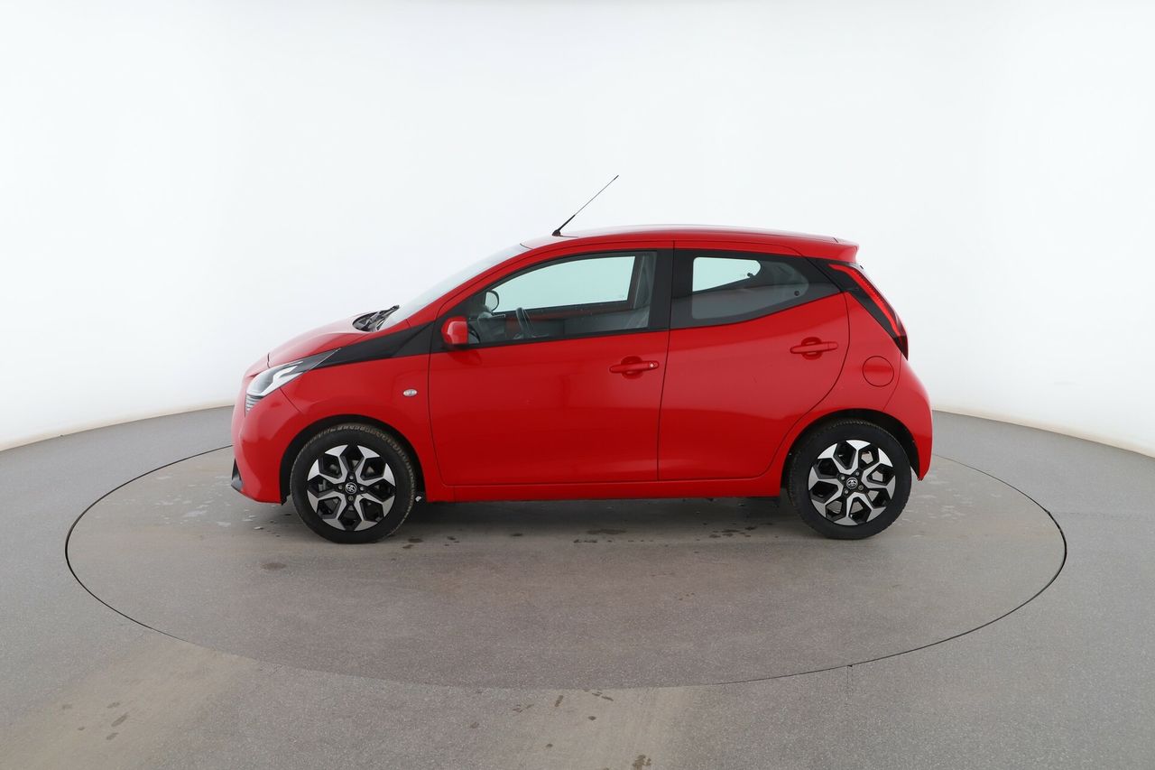 toyota aygo 2021 / foto grande (3)