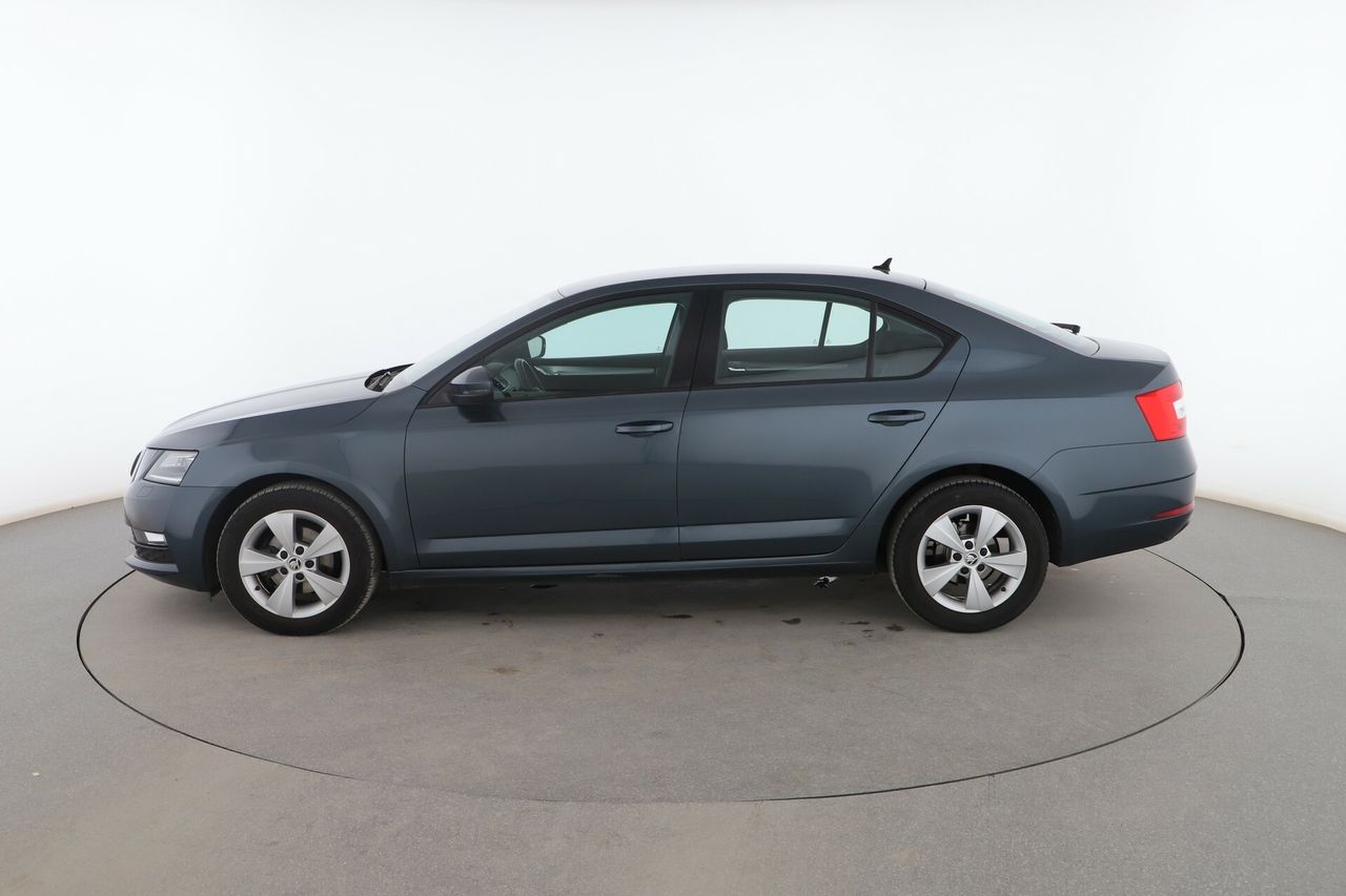 skoda octavia 2019 / foto grande (3)