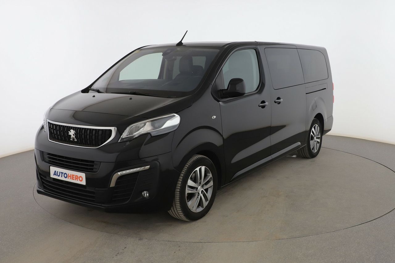 peugeot traveller 2018 /