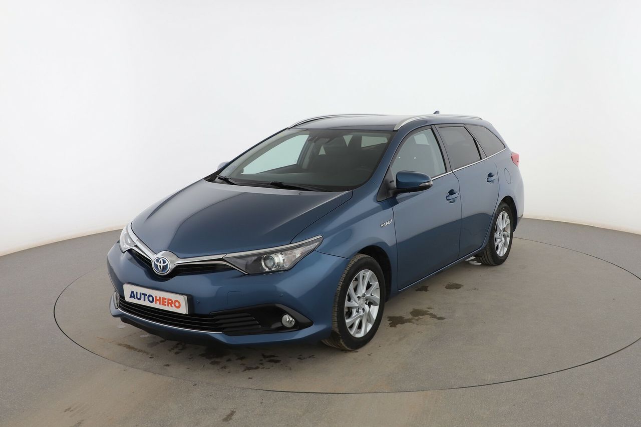 Foto toyota auris 2016 /