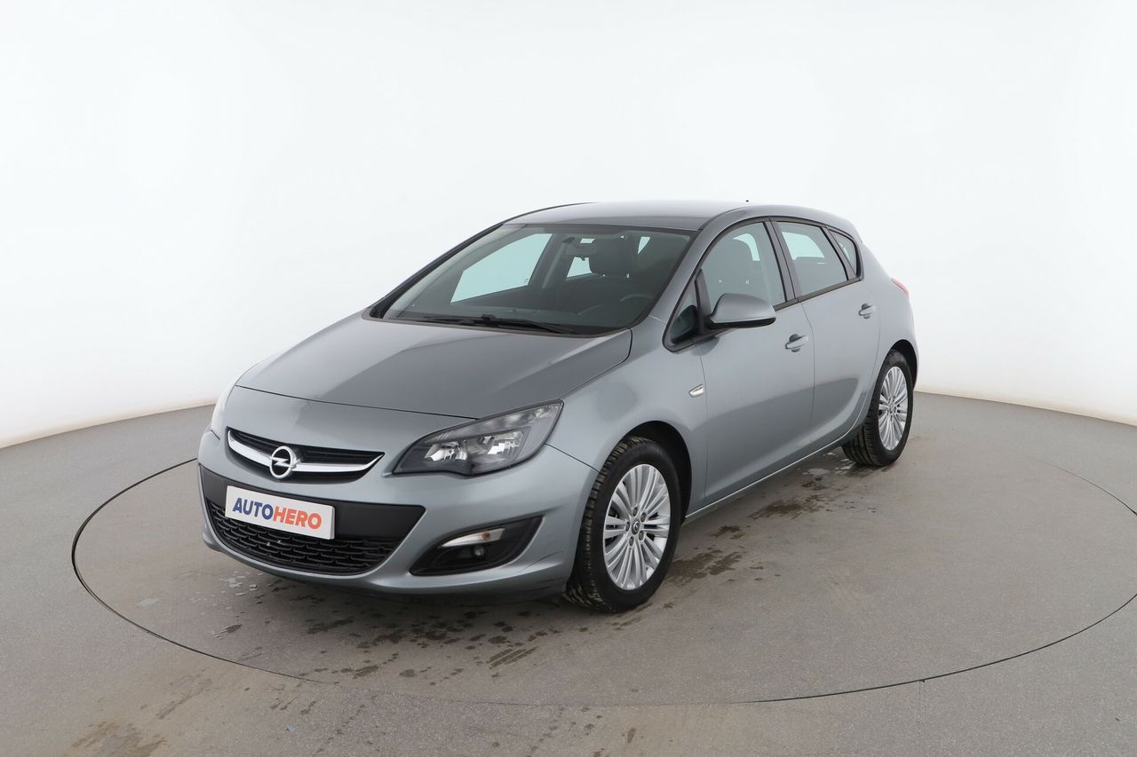 Foto opel astra 2015 /