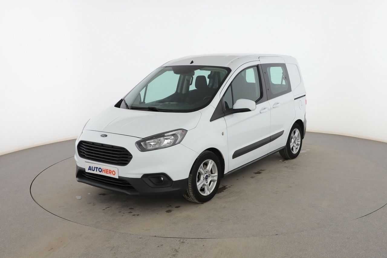 Foto ford transit courier 2019 /