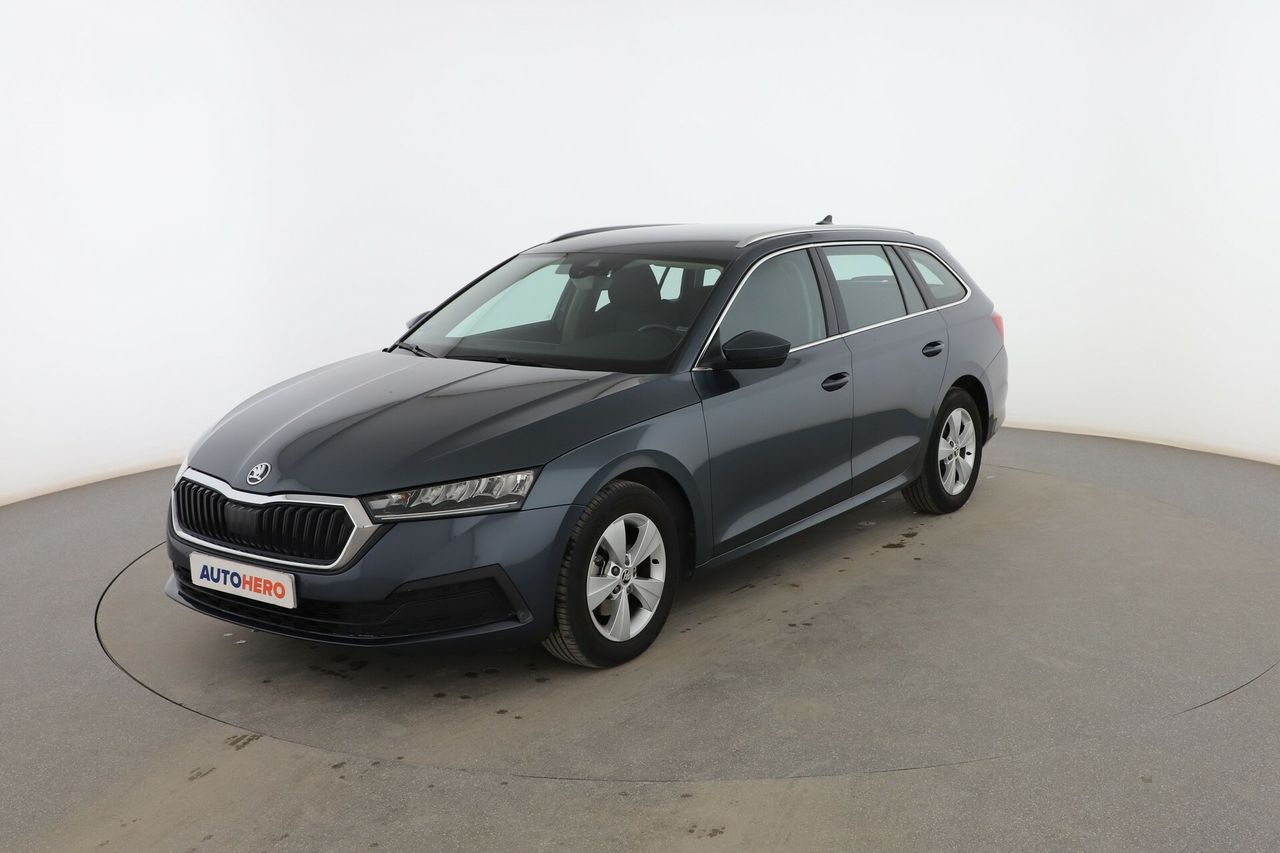 Foto skoda octavia 2021 /