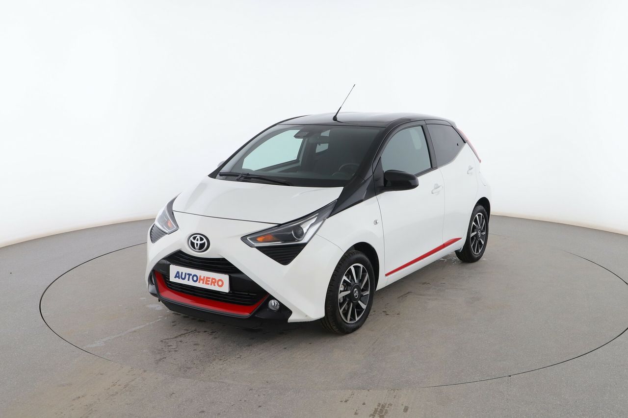 Foto toyota aygo 2021 /
