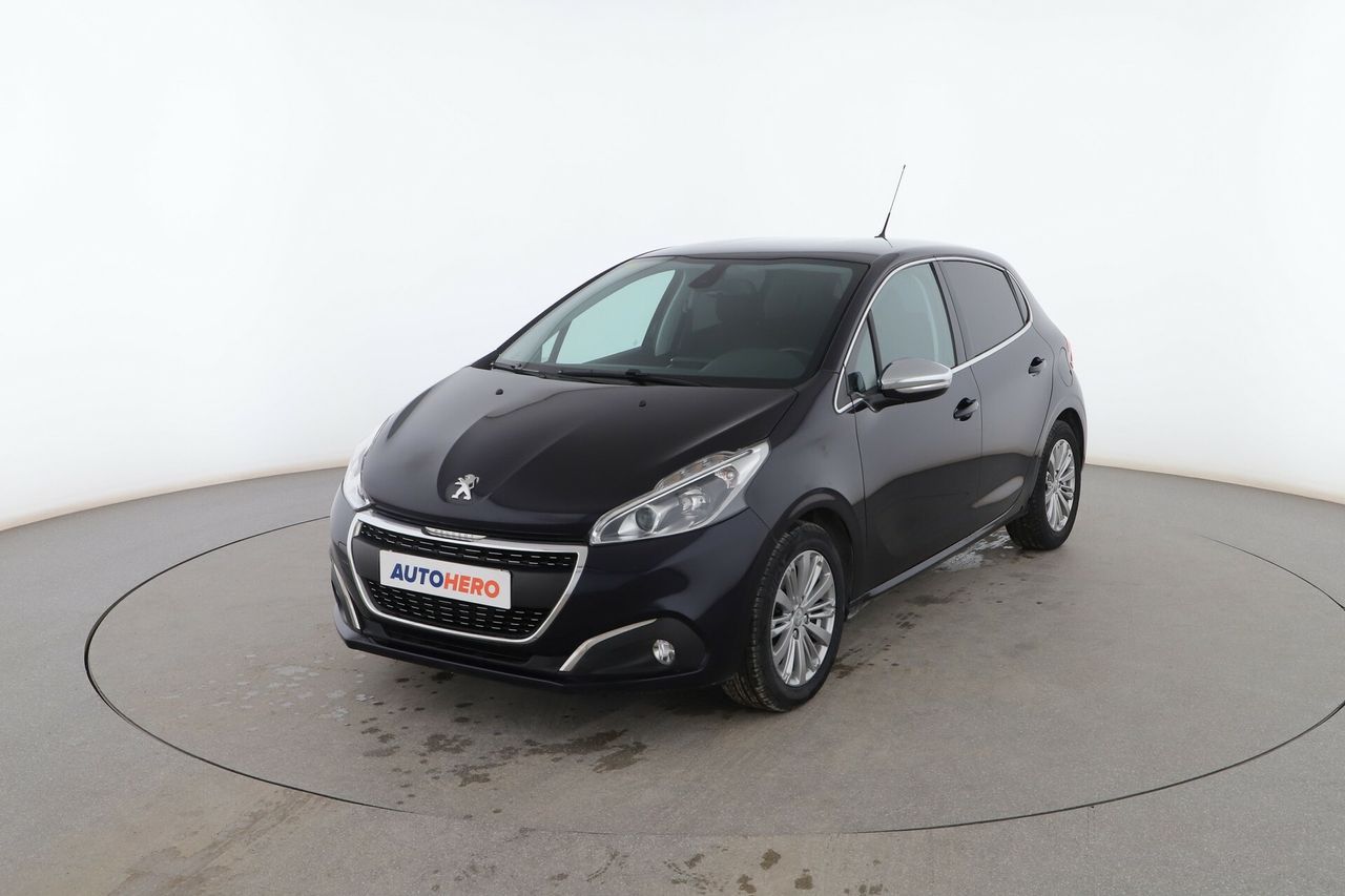peugeot 208 2018 /