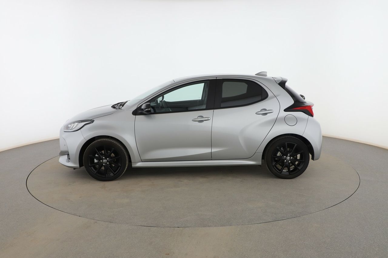 toyota yaris 2023 / foto grande (3)