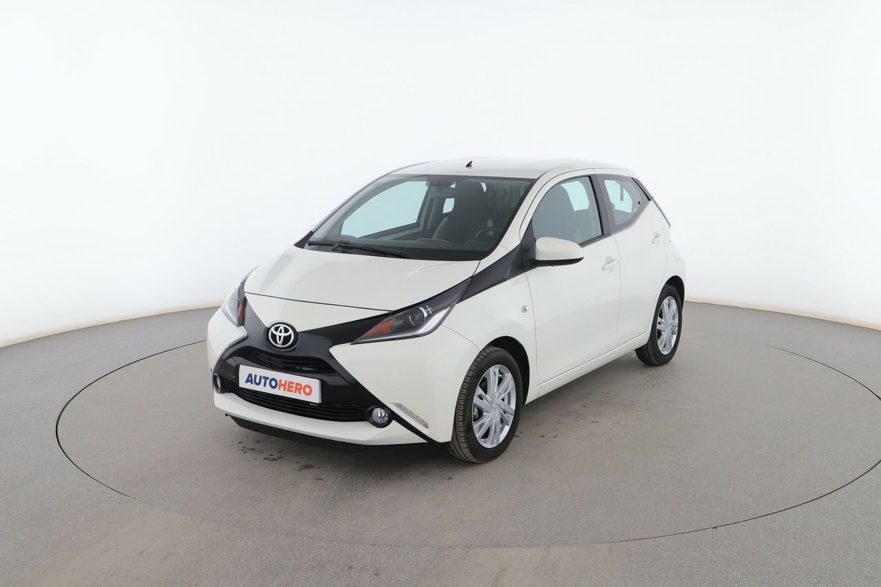 Foto toyota aygo 2015 /