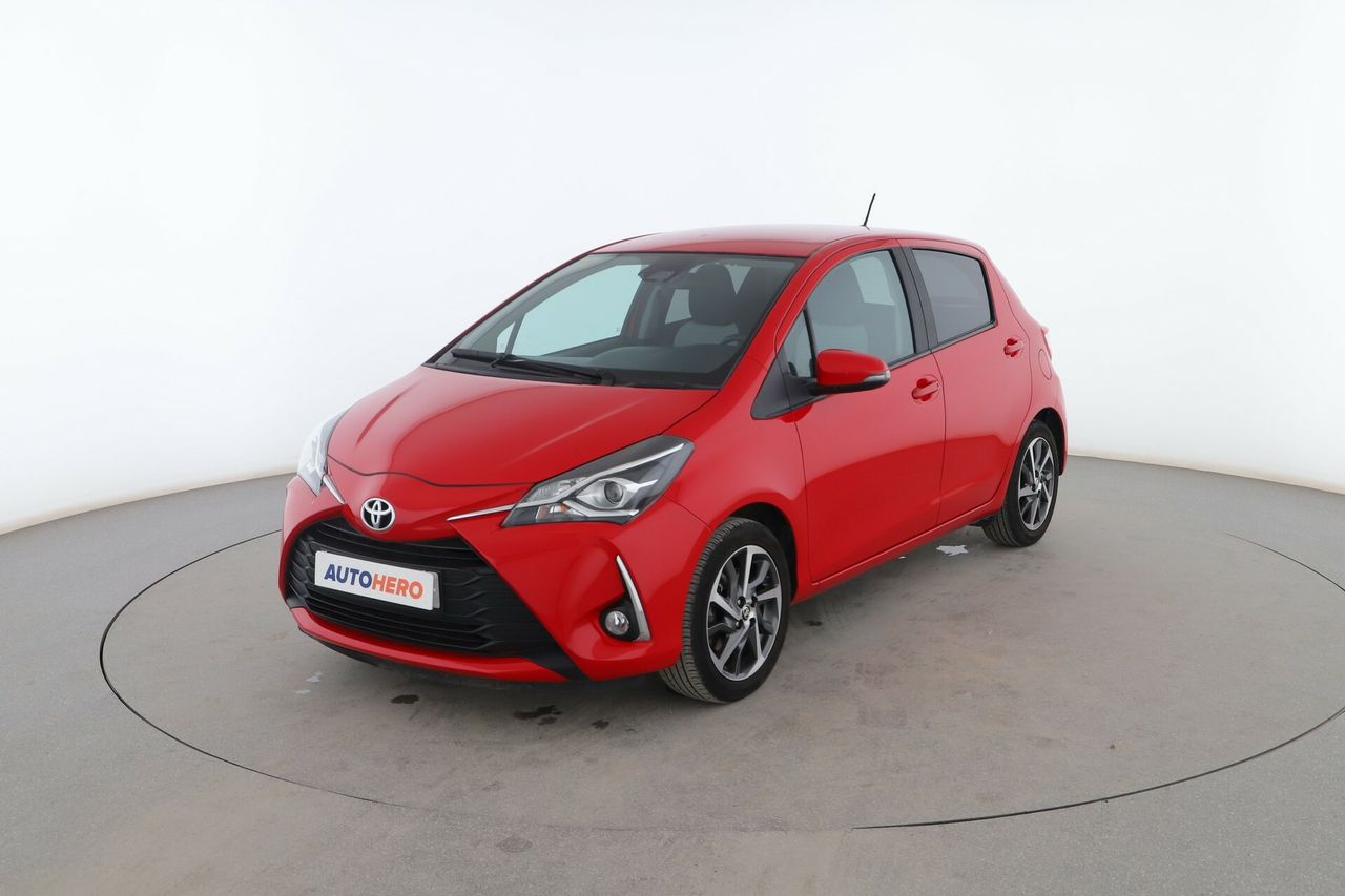 Foto toyota yaris 2020 /
