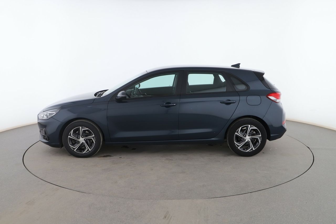 hyundai i30 2021 / foto grande (3)