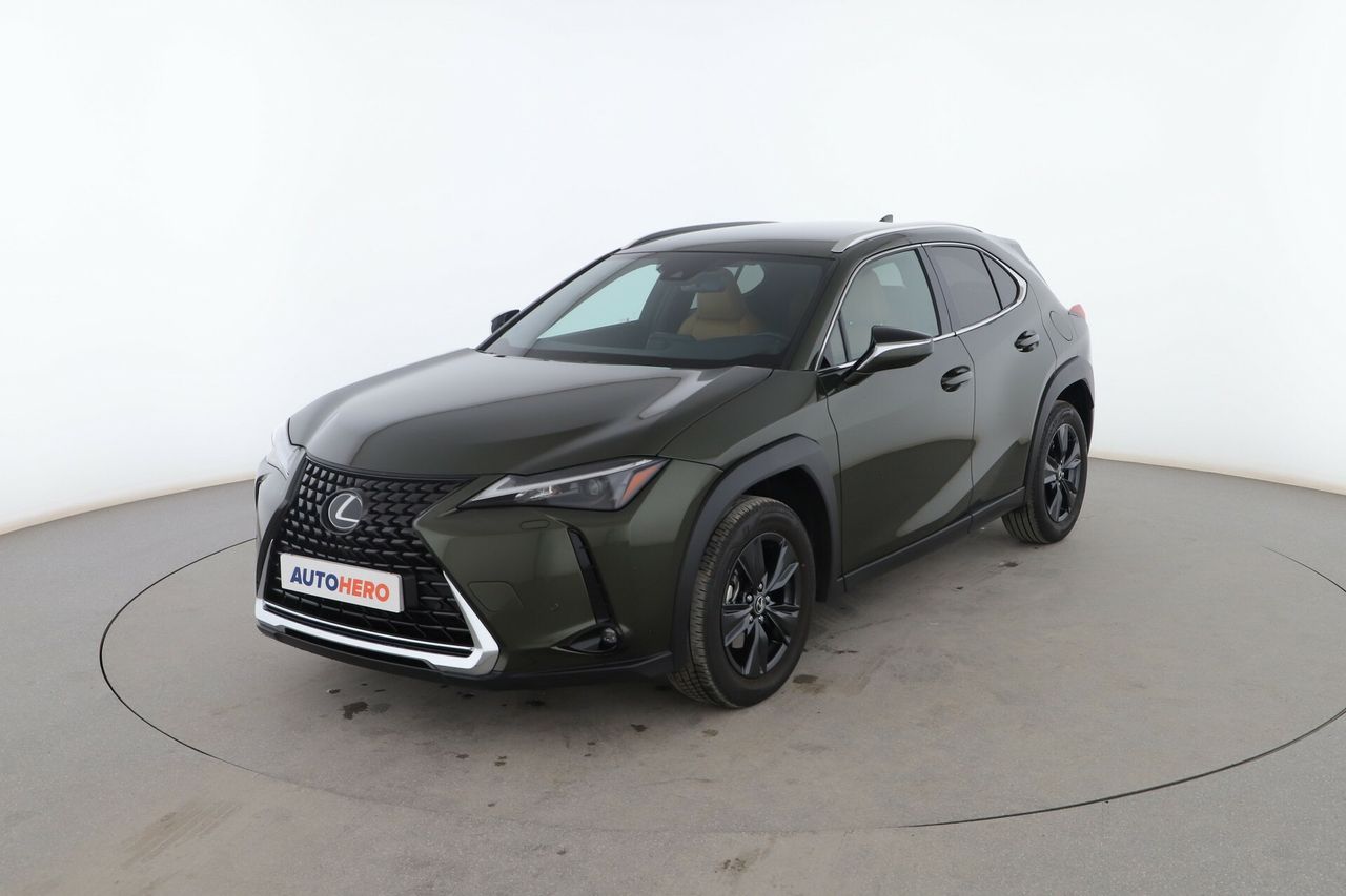 Foto lexus ux 2023 /