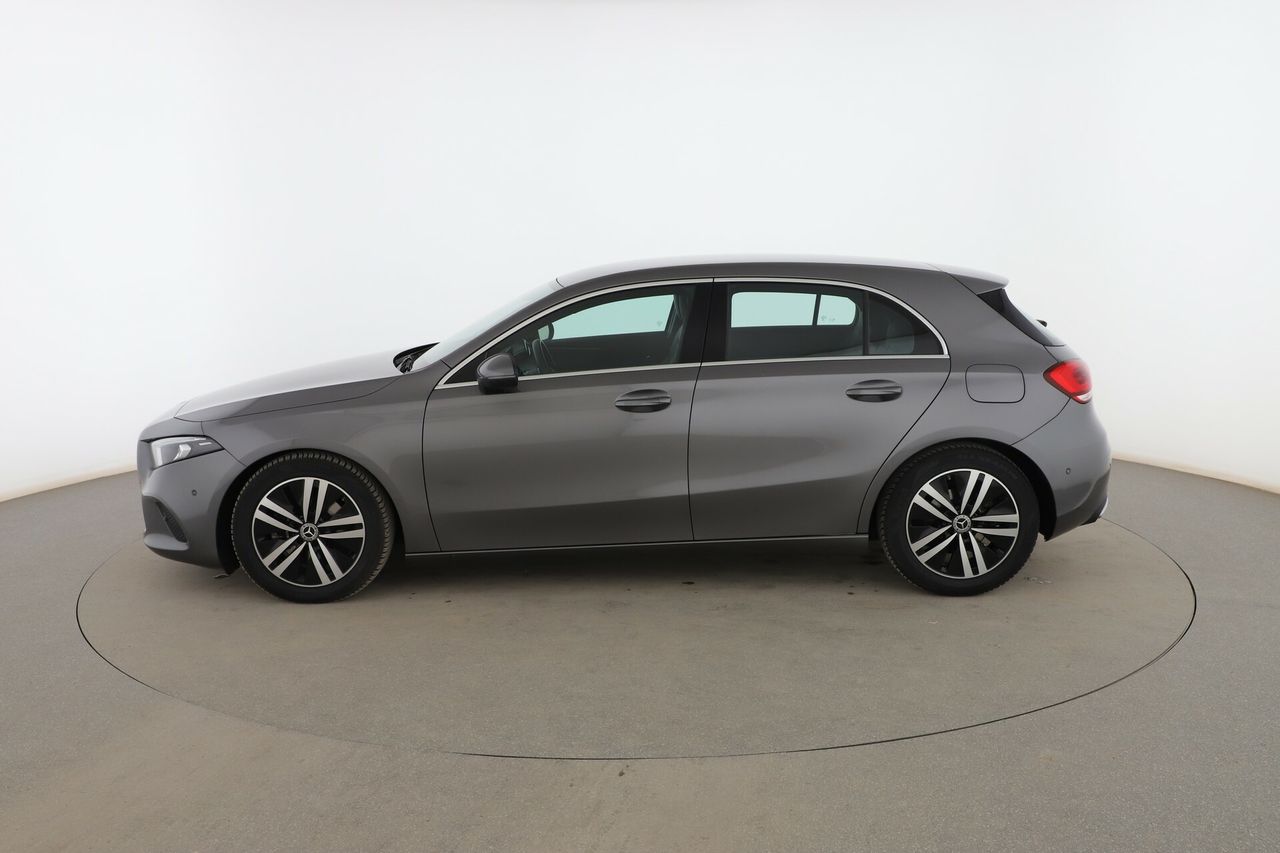 mercedes clase a 2021 / foto grande (3)