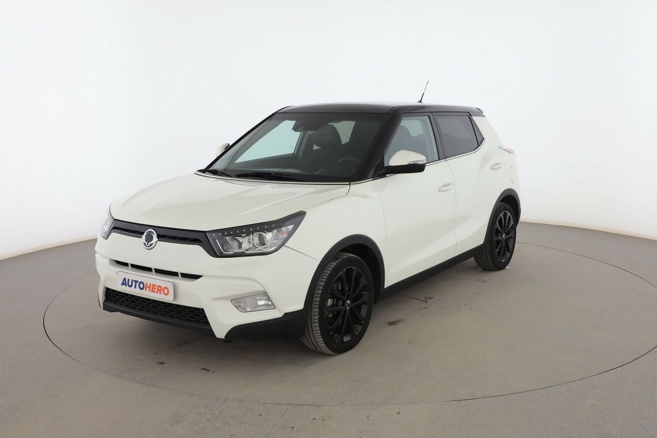 Foto ssangyong tivoli 2017 /