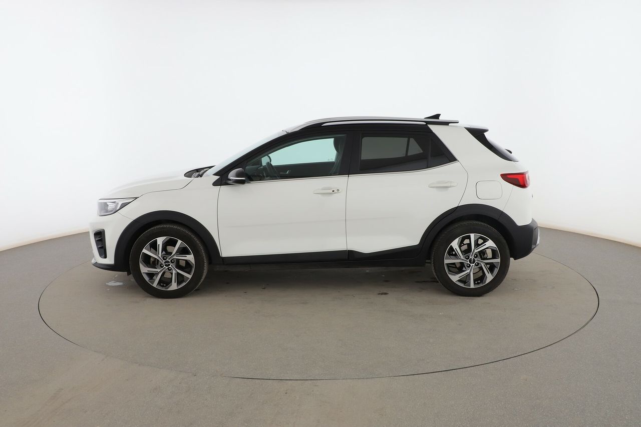 kia stonic 2022 / foto grande (3)