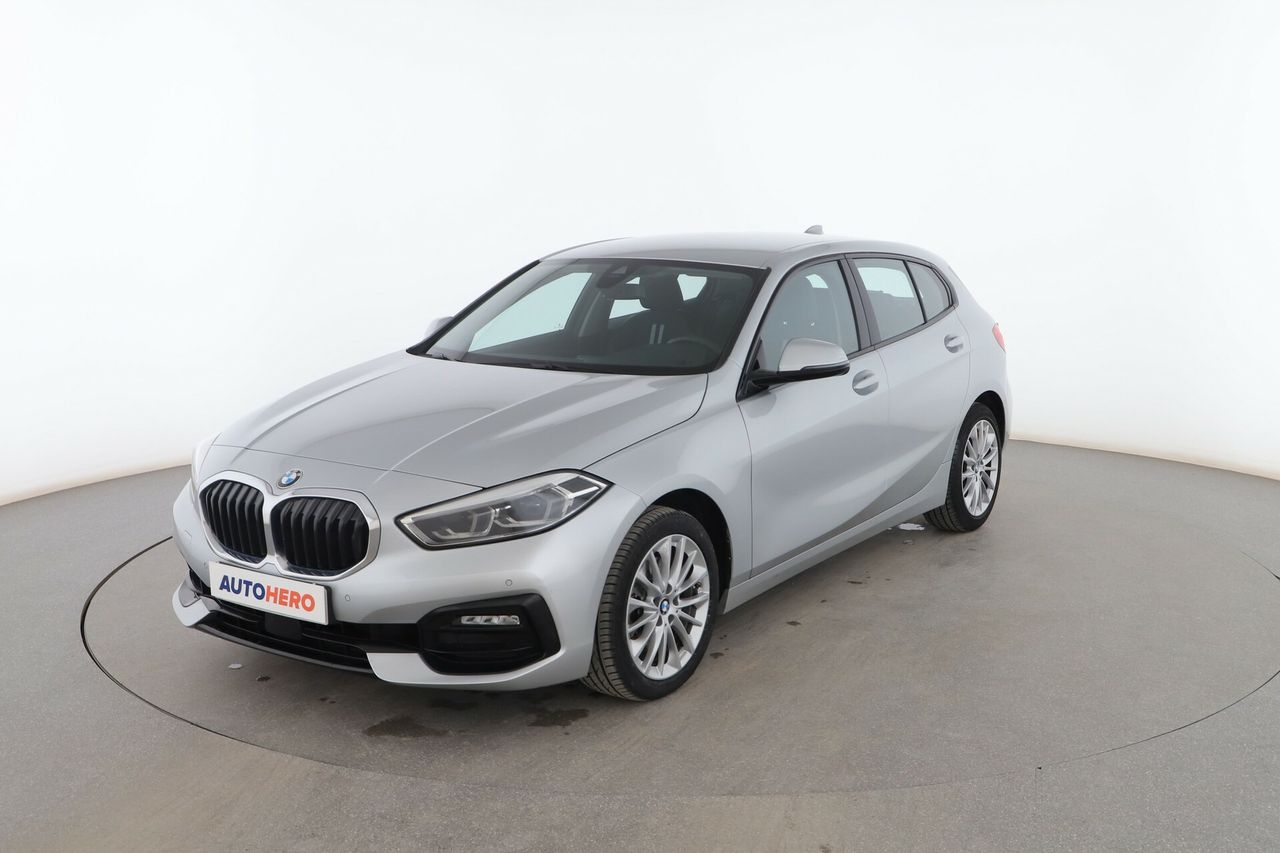Foto bmw serie 1 2019 /