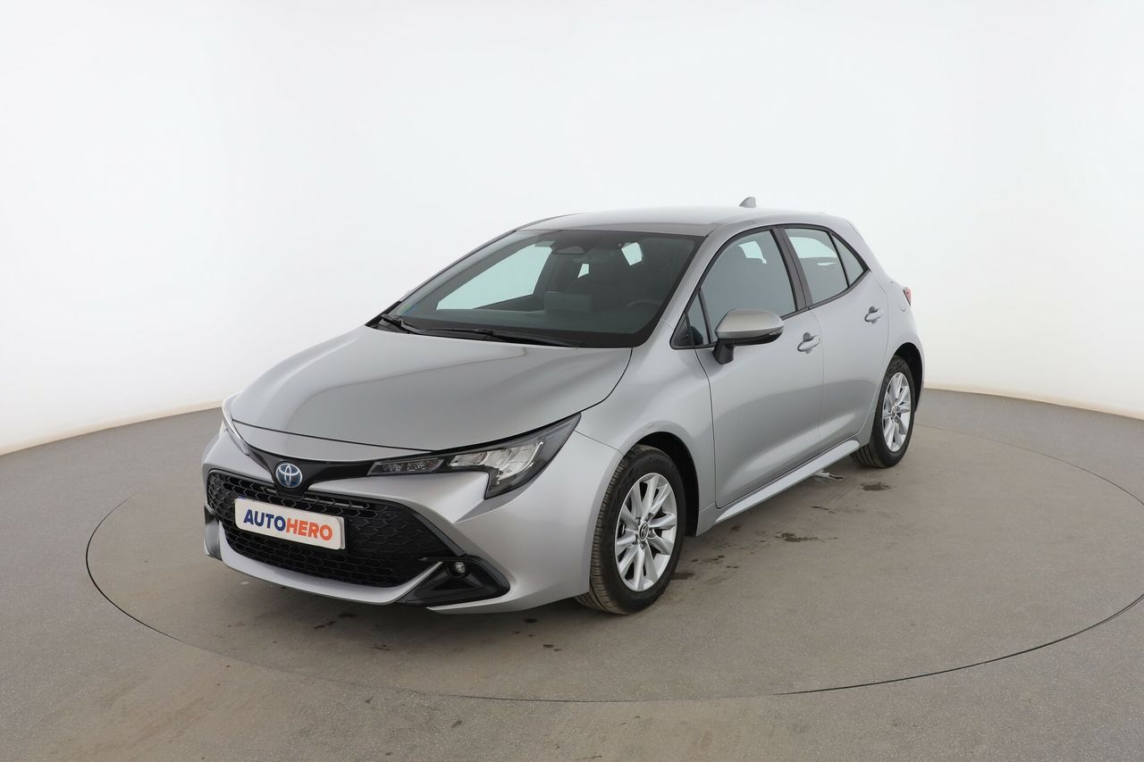 Foto toyota corolla 2023 /