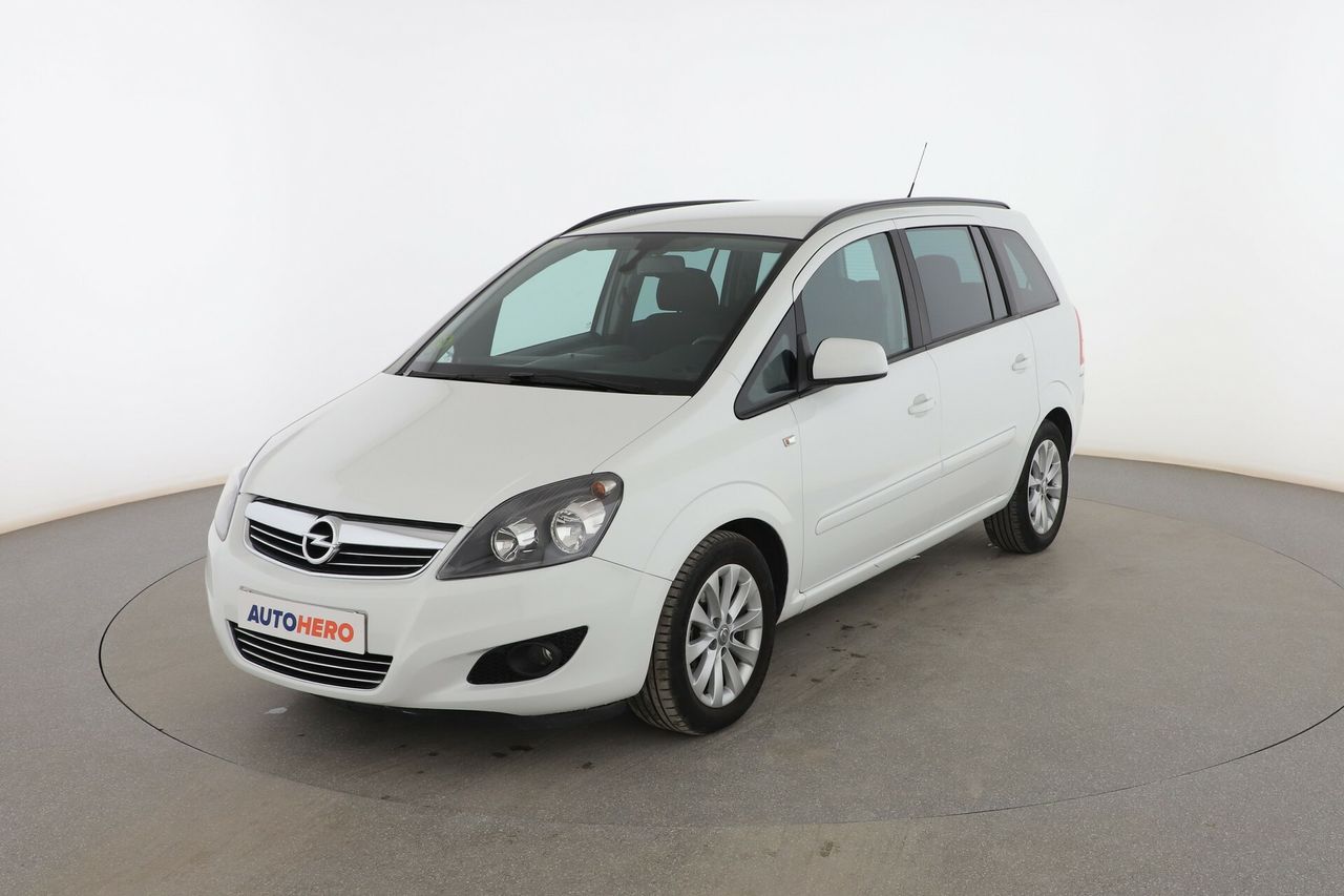 opel zafira 2014 /