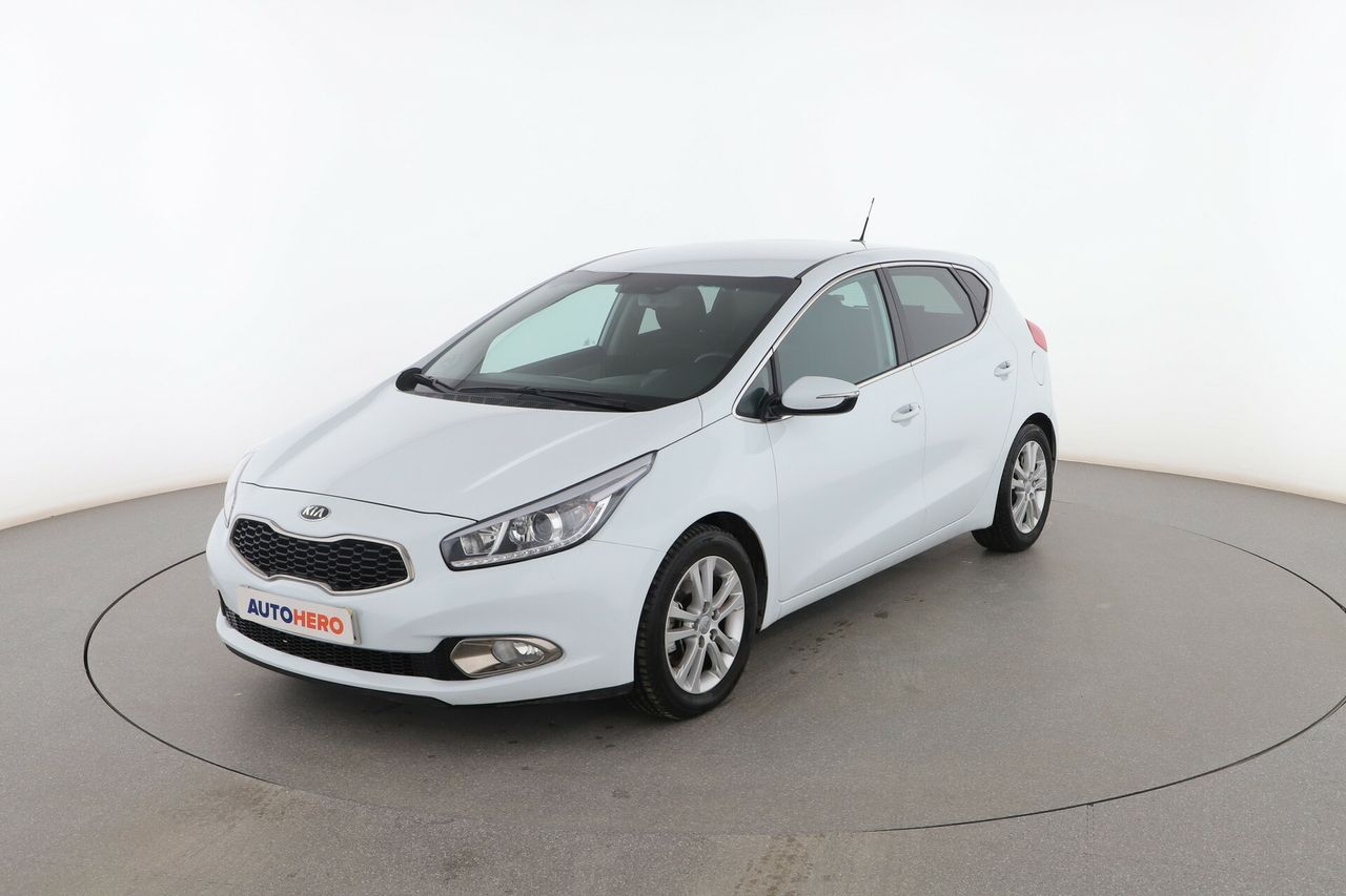 kia ceed 2015 /