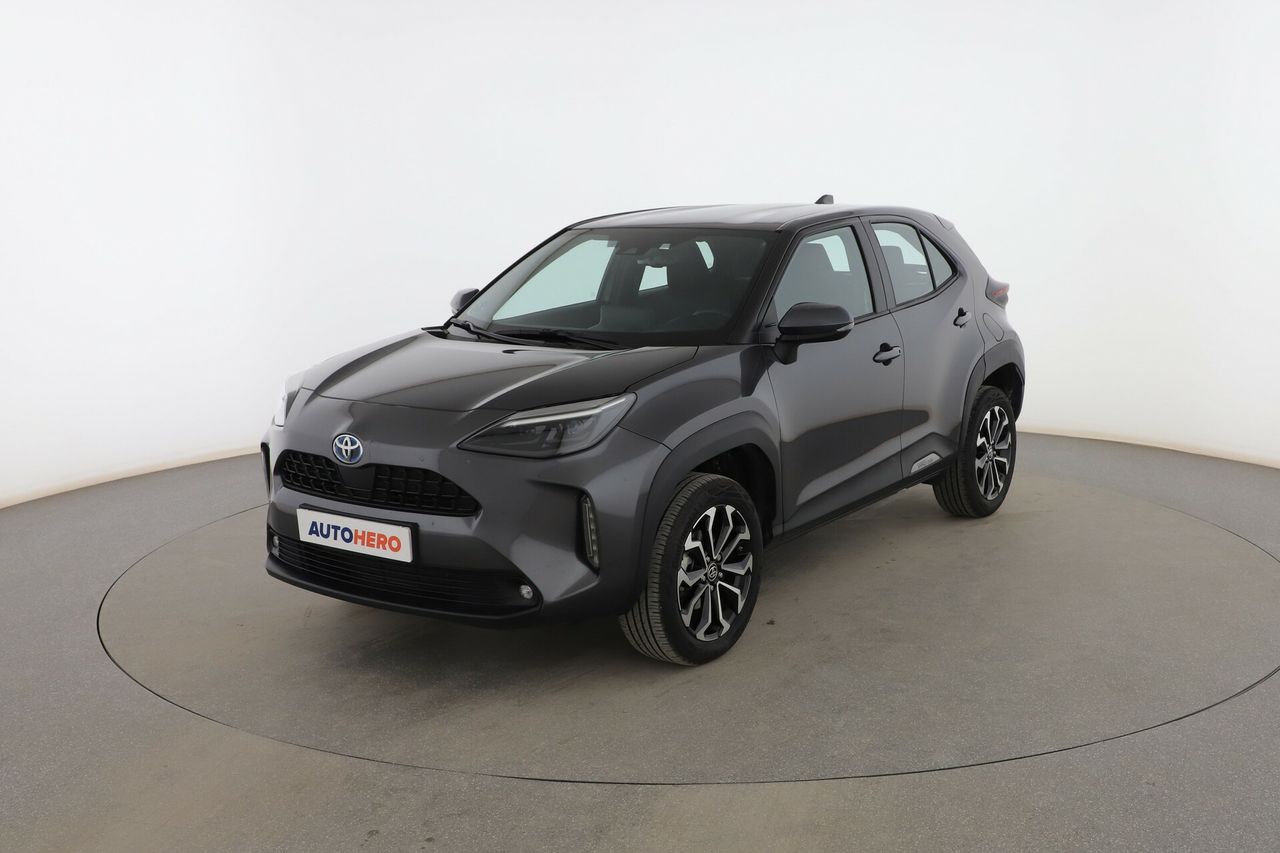 toyota yaris cross 2023 /