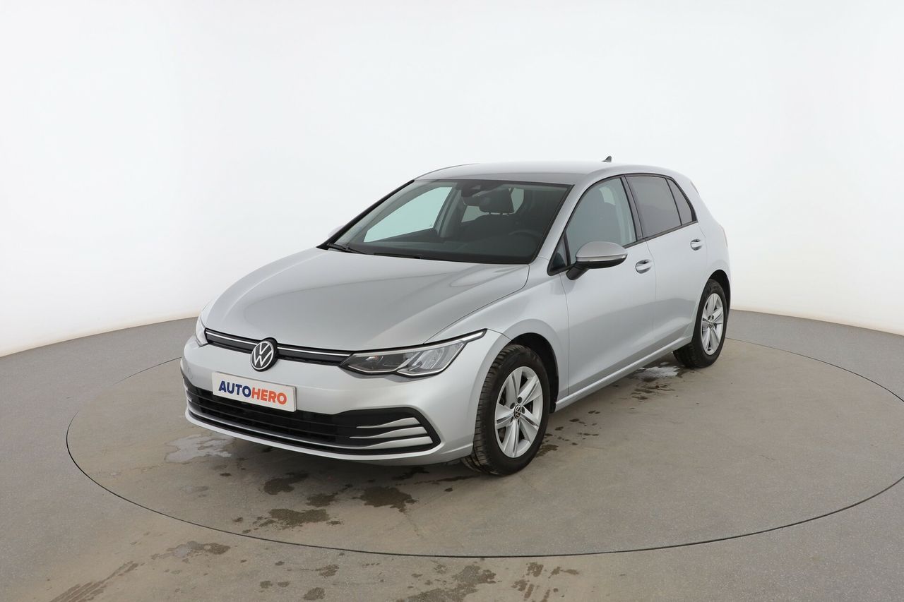 volkswagen golf 2023 /